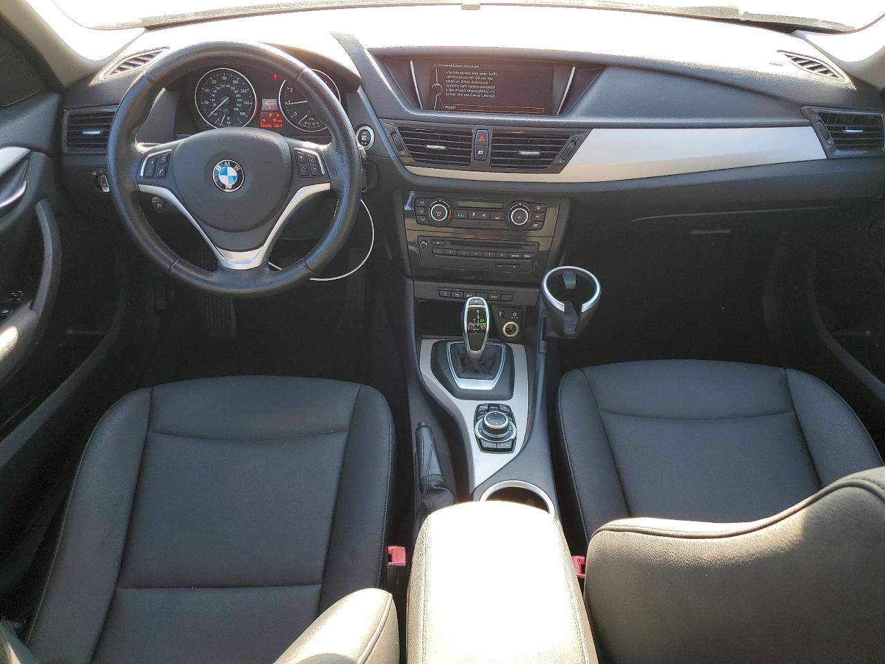 2014 Bmw X1 Sdrive28i Silver vin: WBAVM1C56EVW50790