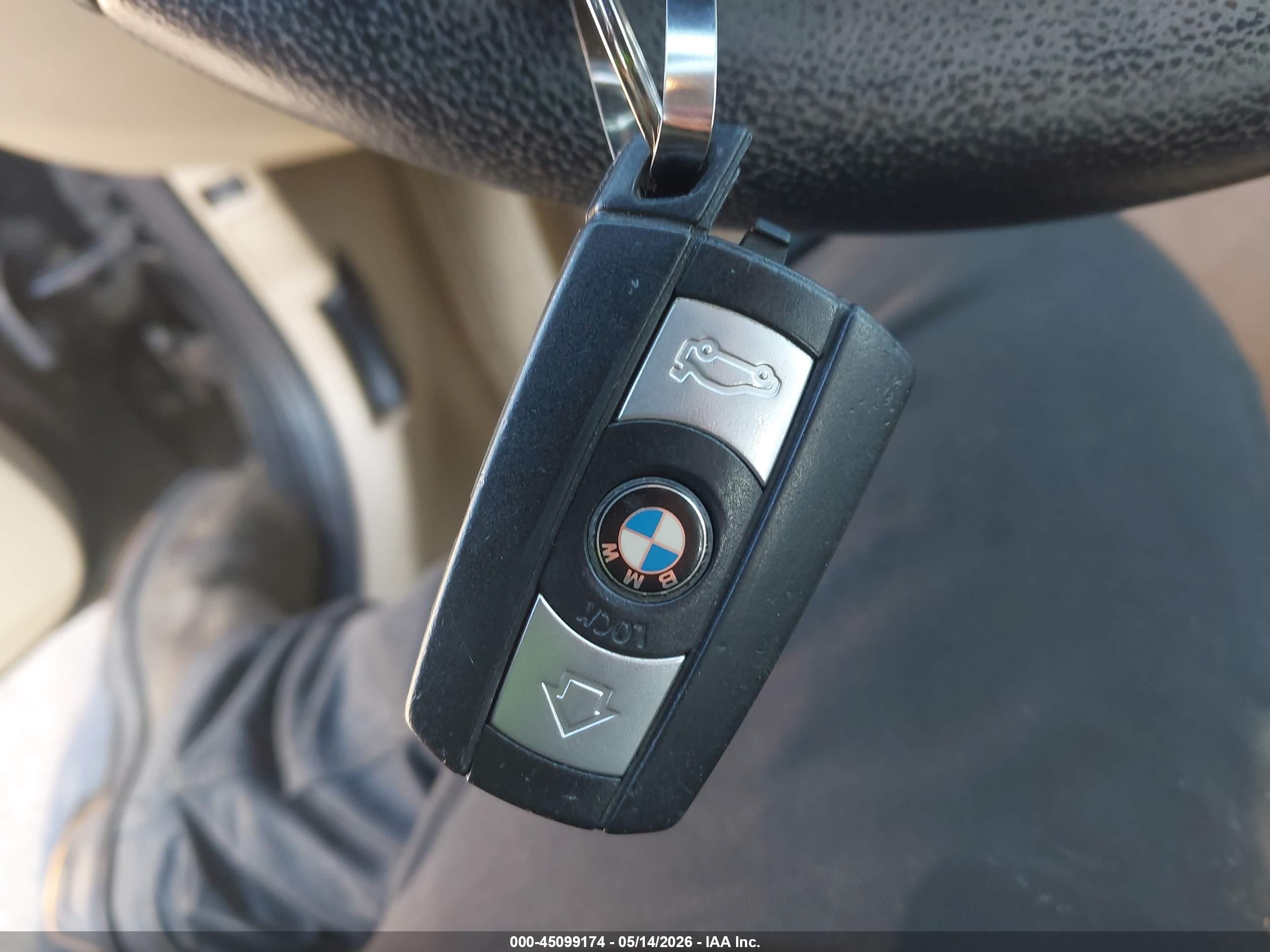 2014 Bmw X1 Sdrive28i Black vin: WBAVM1C56EVW51129