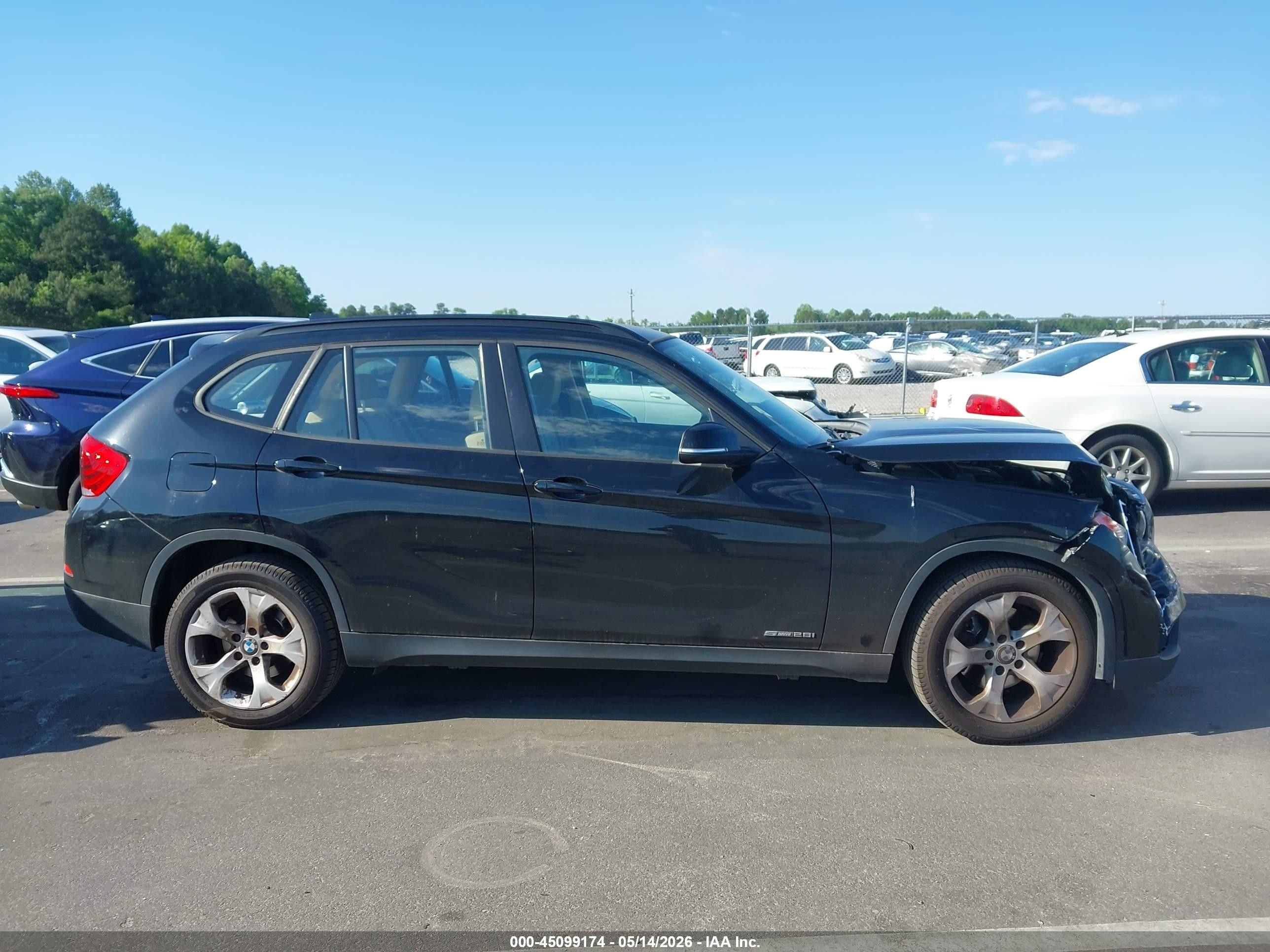 2014 Bmw X1 Sdrive28i Black vin: WBAVM1C56EVW51129