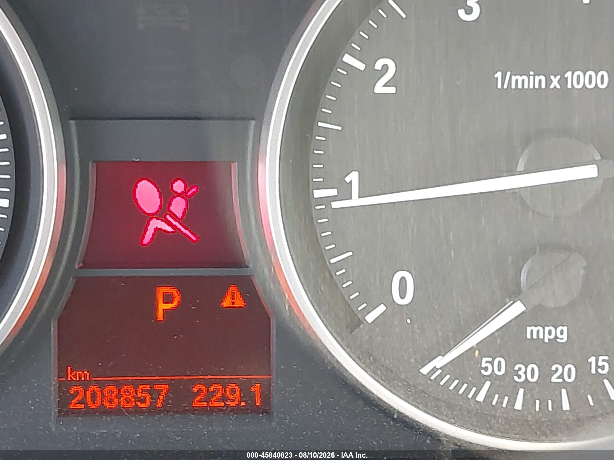 2015 Bmw X1 Sdrive28i Золотой vin: WBAVM1C56FV314798