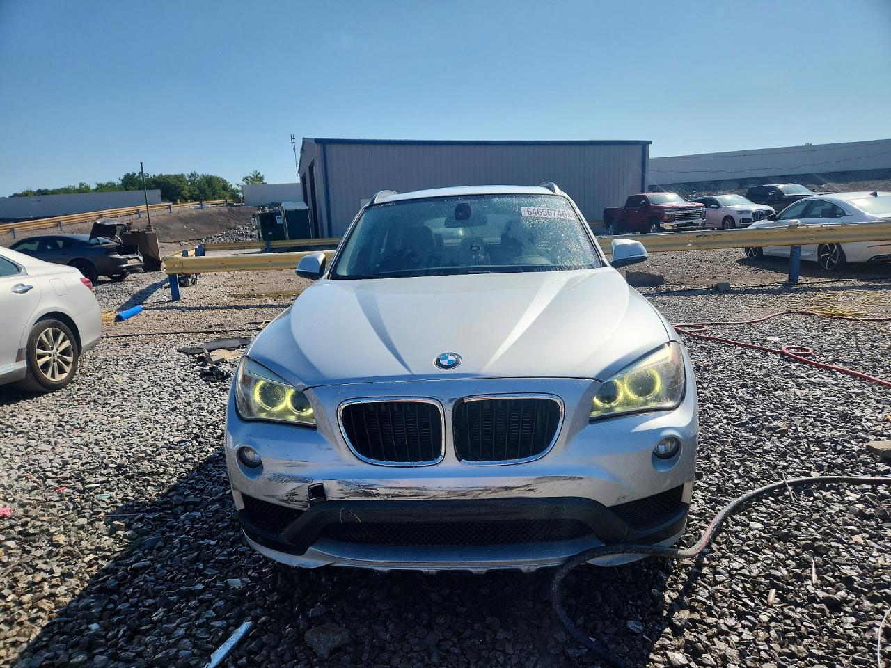 2015 Bmw X1 Sdrive28i Серебряный vin: WBAVM1C56FV314896