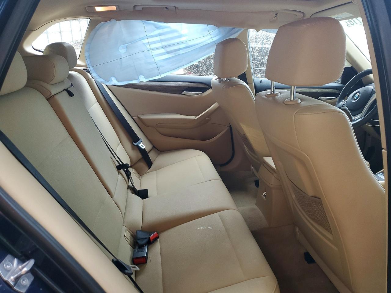2015 Bmw X1 Sdrive28i Blue vin: WBAVM1C56FV315465