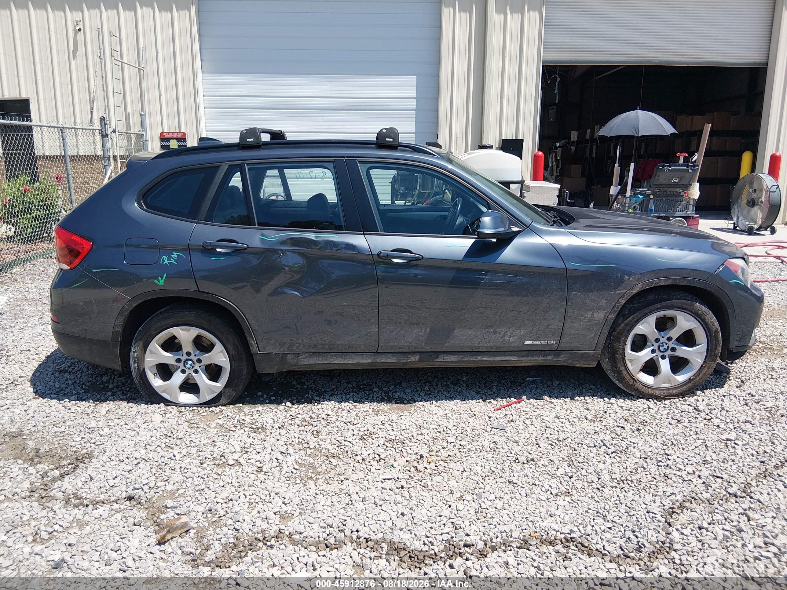 2015 Bmw X1 Sdrive28i Gray vin: WBAVM1C56FV317880