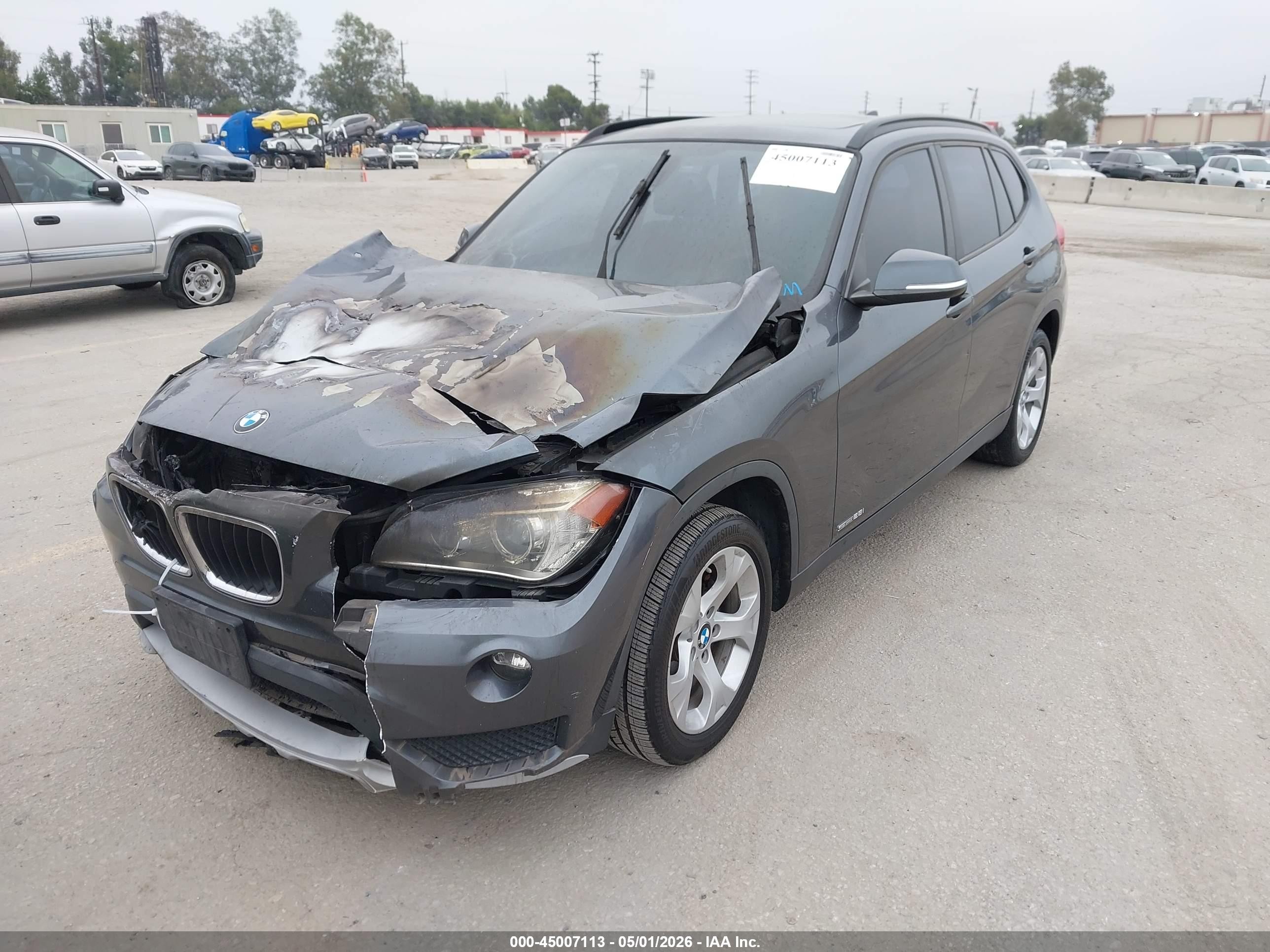2015 Bmw X1 Sdrive28i Gray vin: WBAVM1C56FV318933