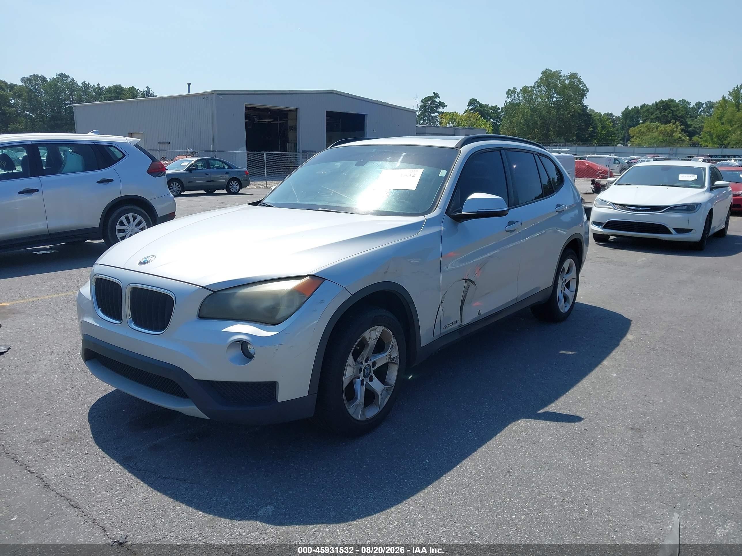2013 Bmw X1 Sdrive28i Silver vin: WBAVM1C57DVW44155