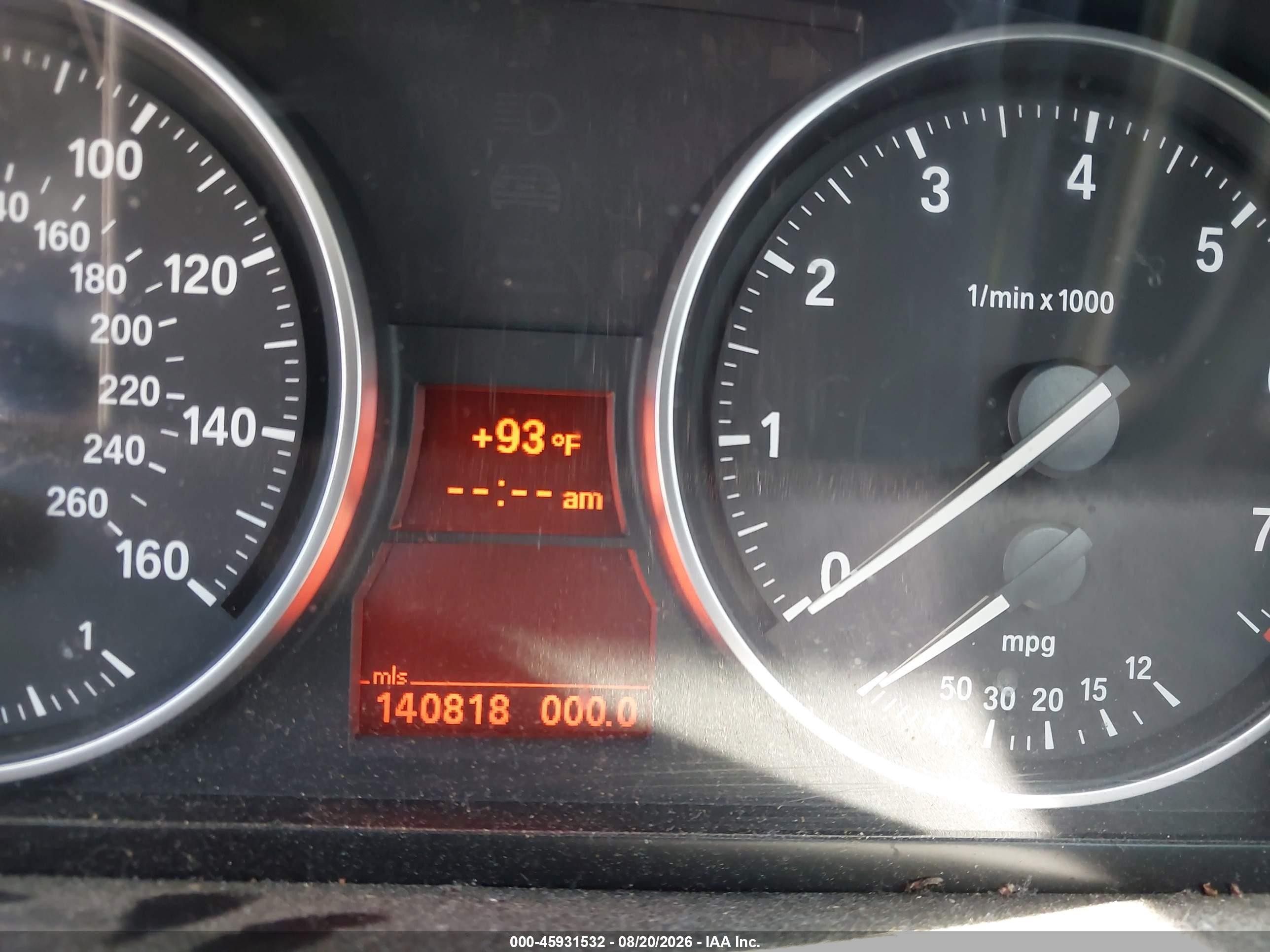 2013 Bmw X1 Sdrive28i Silver vin: WBAVM1C57DVW44155