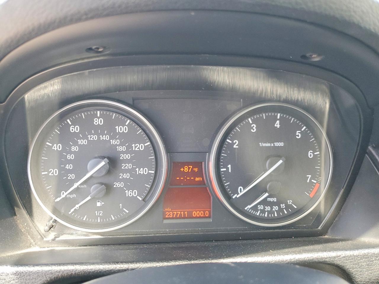 2013 Bmw X1 Sdrive28i Black vin: WBAVM1C57DVW46309