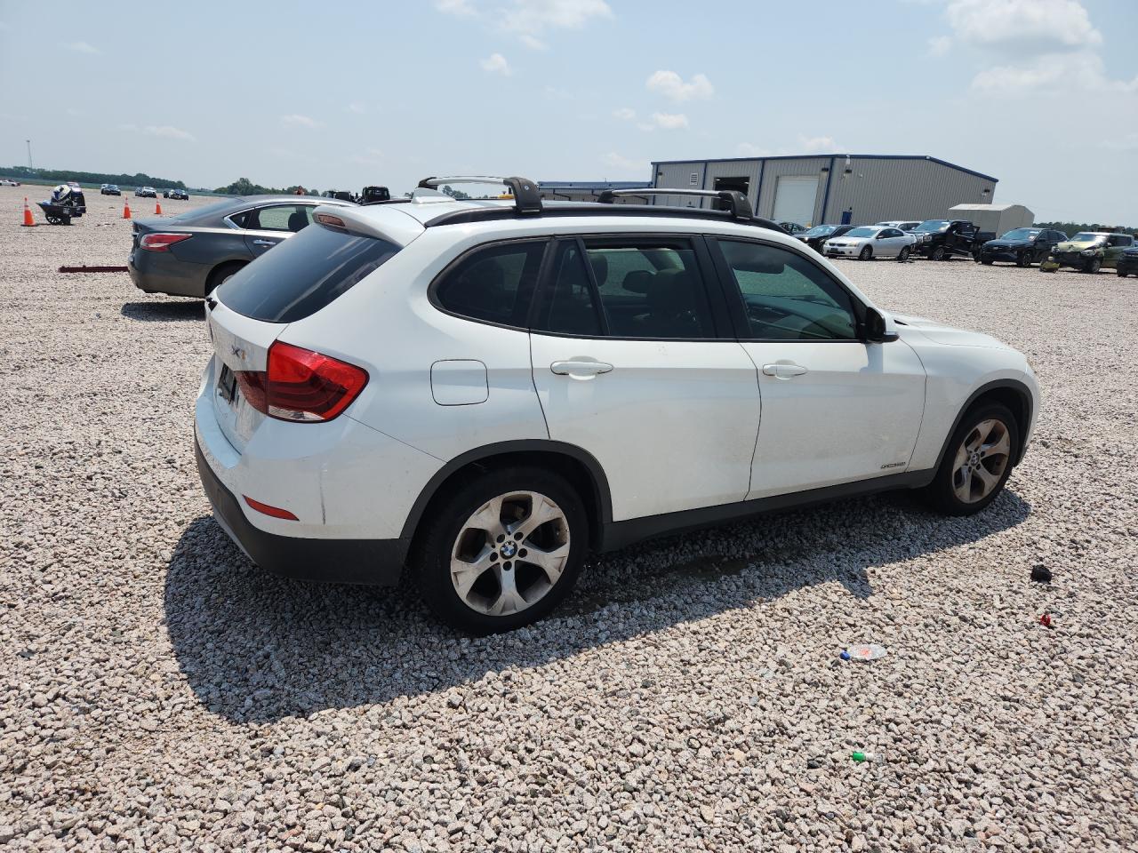 2013 Bmw X1 Sdrive28i White vin: WBAVM1C57DVW46486