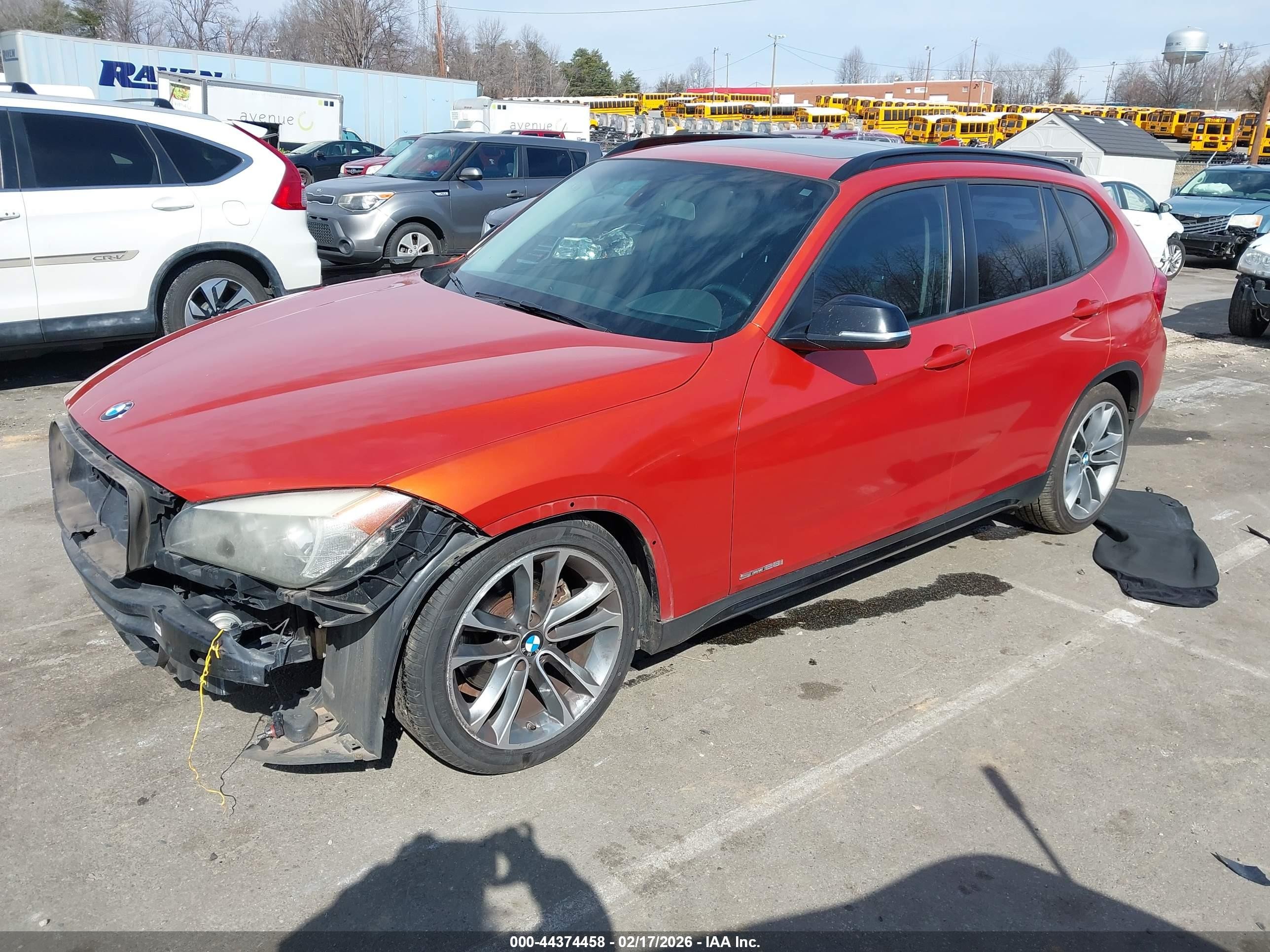 2015 Bmw X1 Sdrive28i Orange vin: WBAVM1C57FV314700