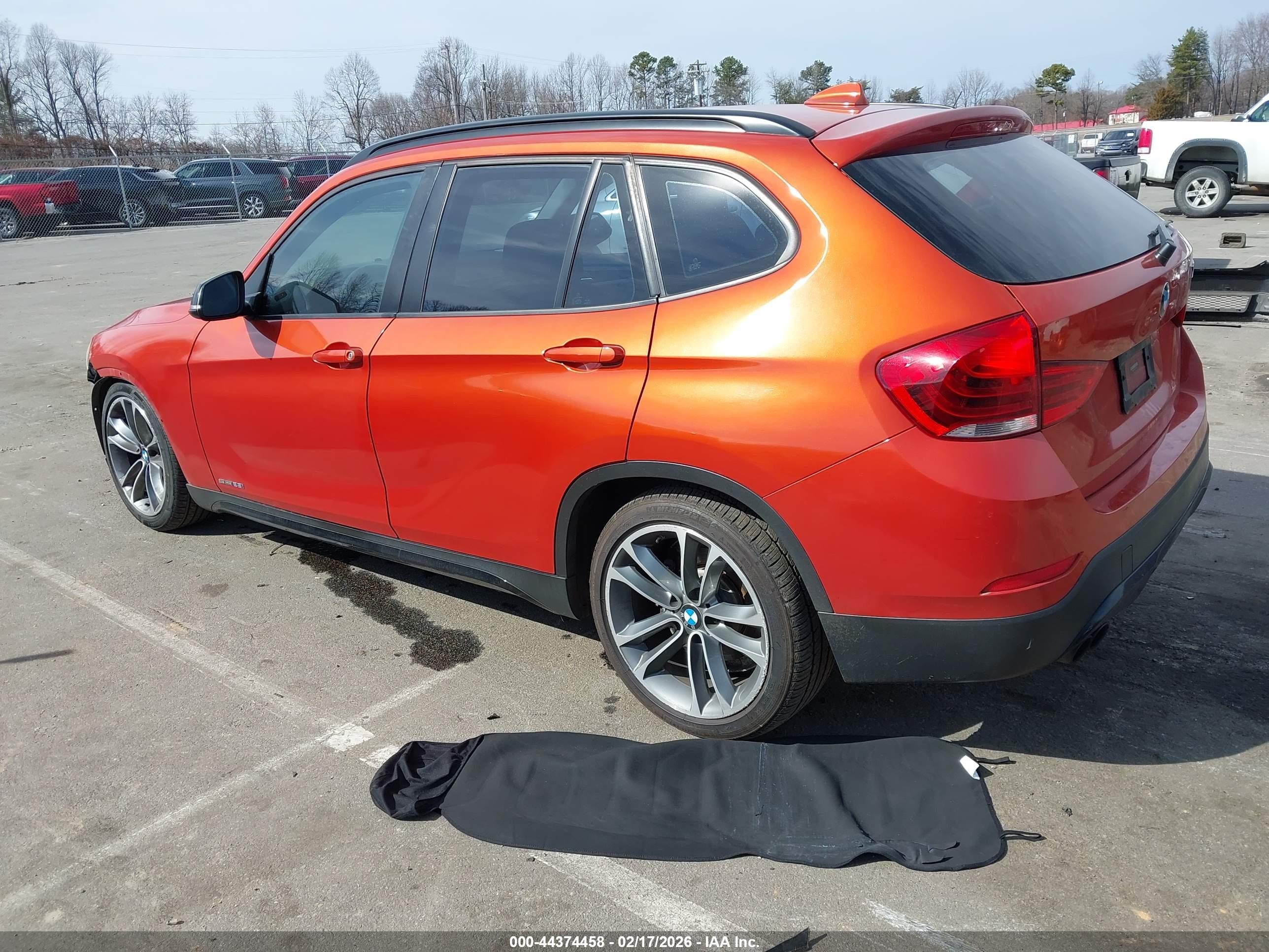 2015 Bmw X1 Sdrive28i Orange vin: WBAVM1C57FV314700