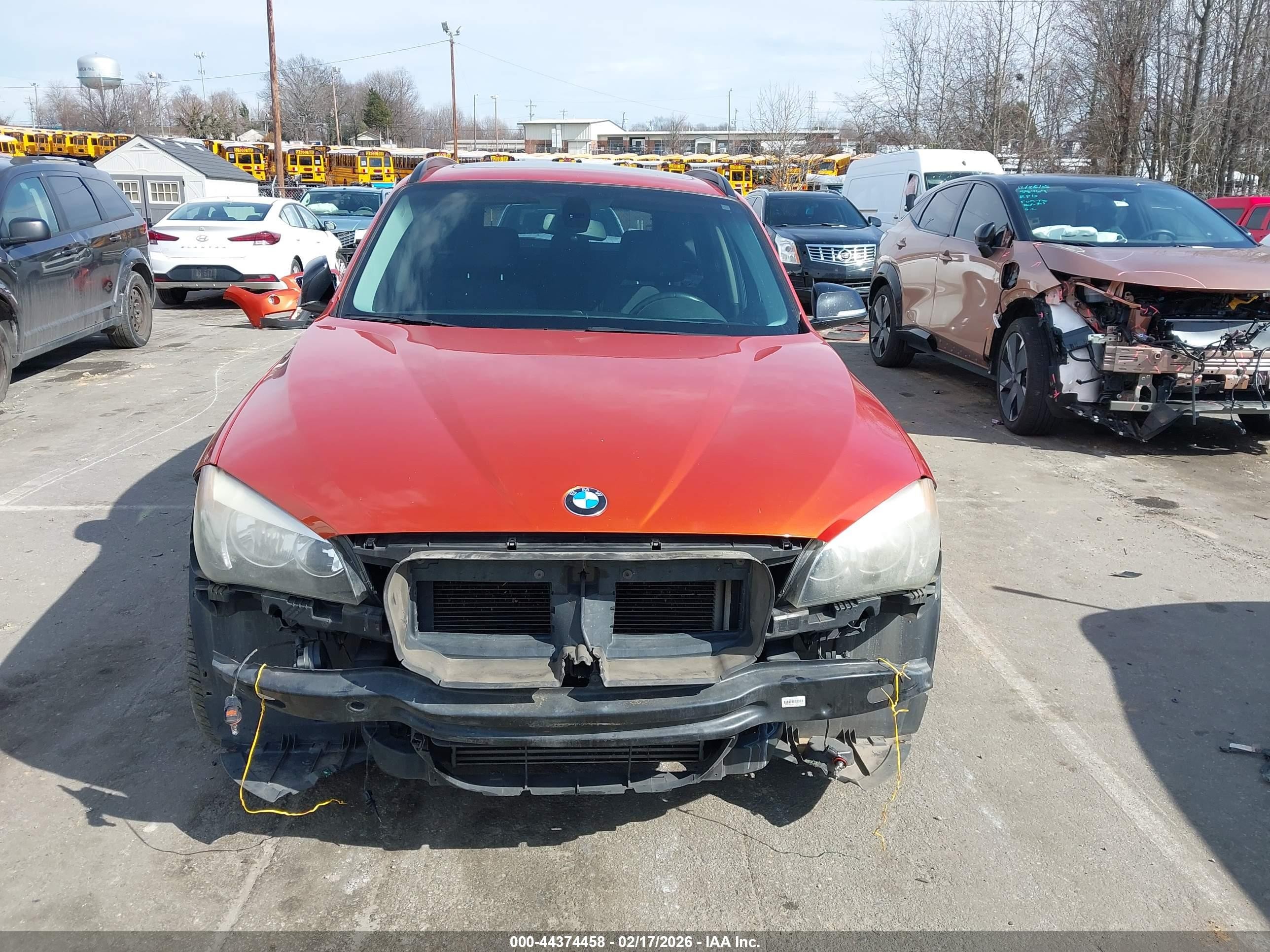 2015 Bmw X1 Sdrive28i Orange vin: WBAVM1C57FV314700