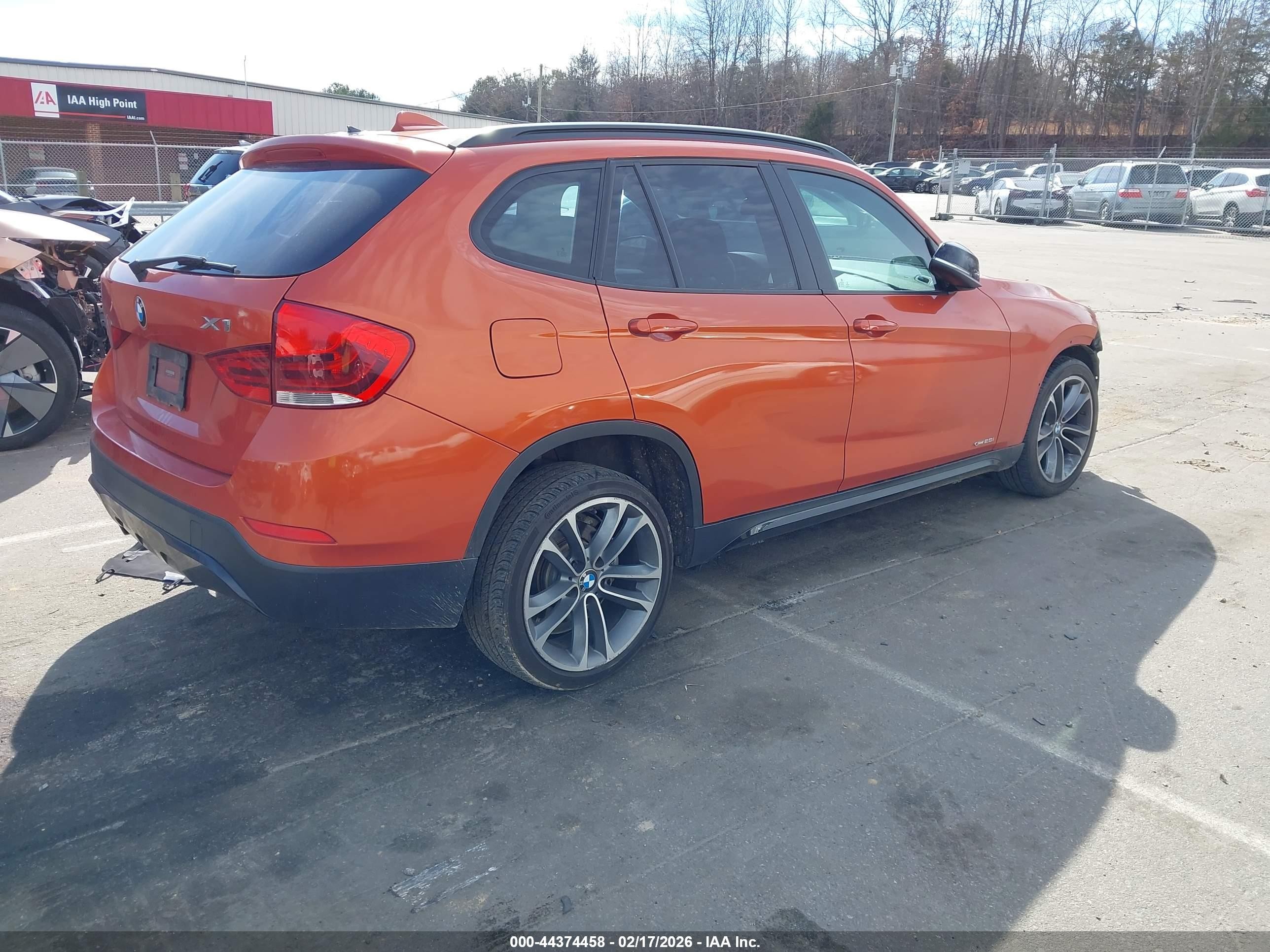 2015 Bmw X1 Sdrive28i Orange vin: WBAVM1C57FV314700