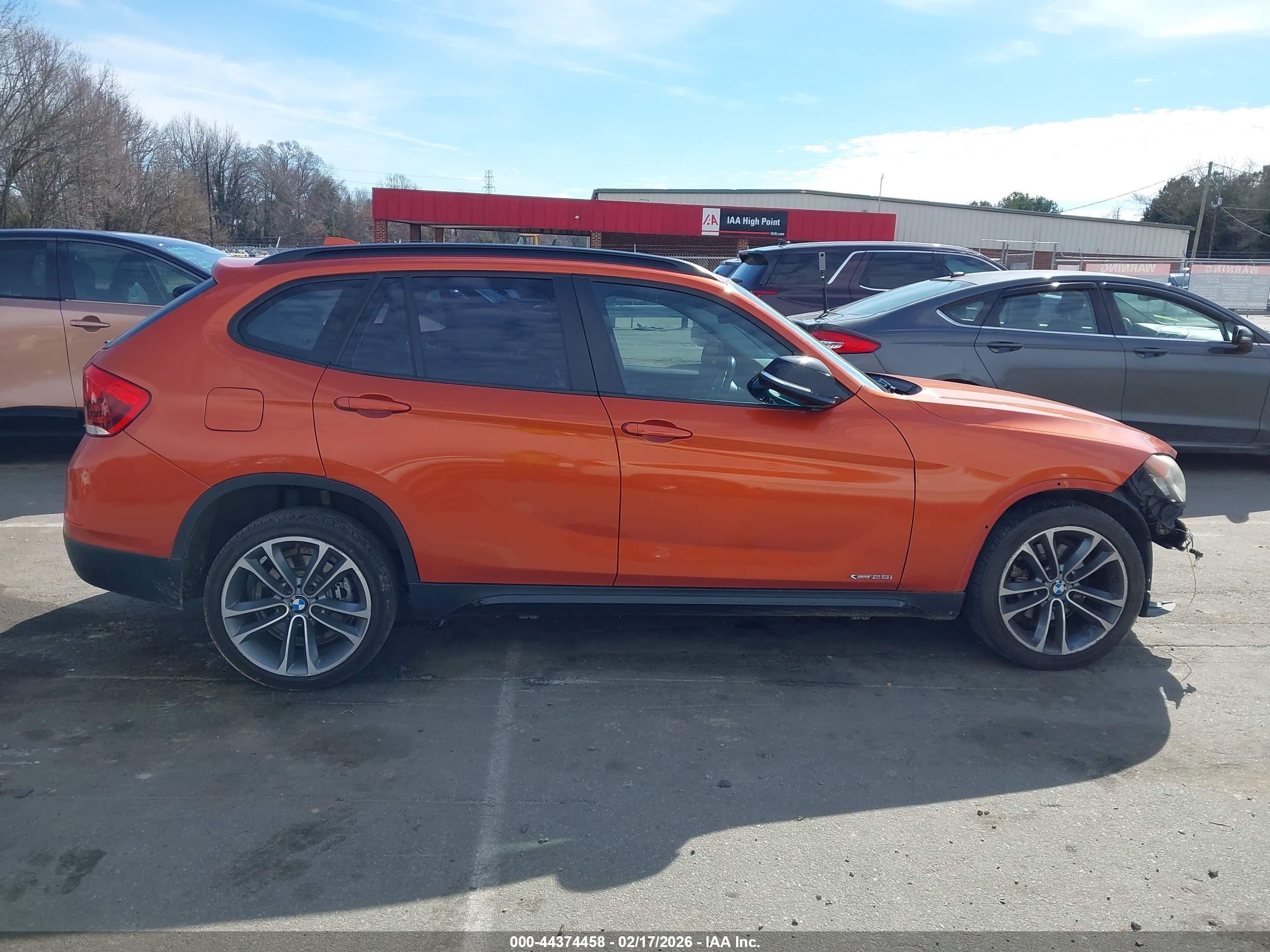 2015 Bmw X1 Sdrive28i Orange vin: WBAVM1C57FV314700