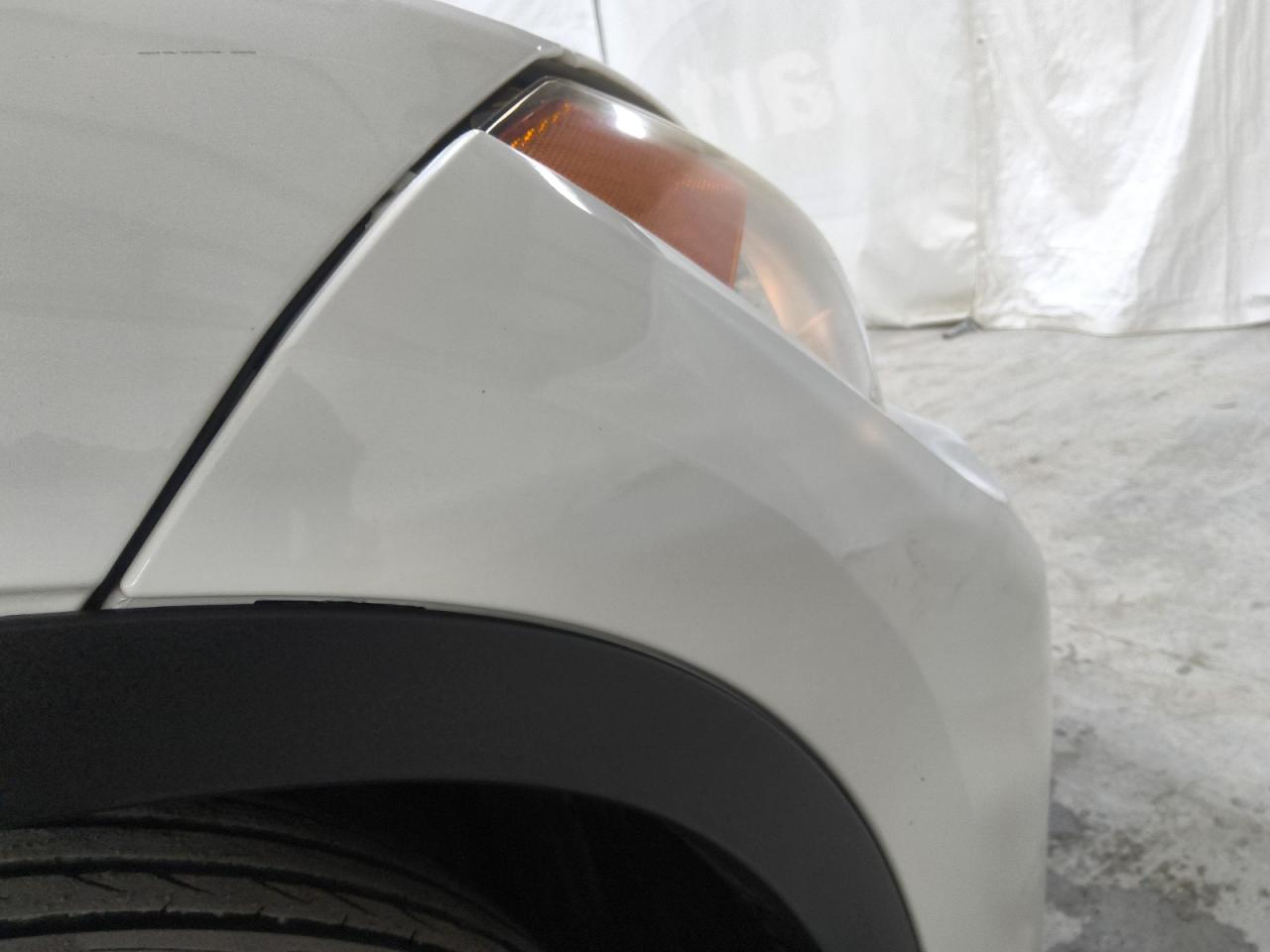 2015 Bmw X1 Sdrive28i White vin: WBAVM1C57FV318150 Damage: Front Bumper, Misaligned, Repair Required