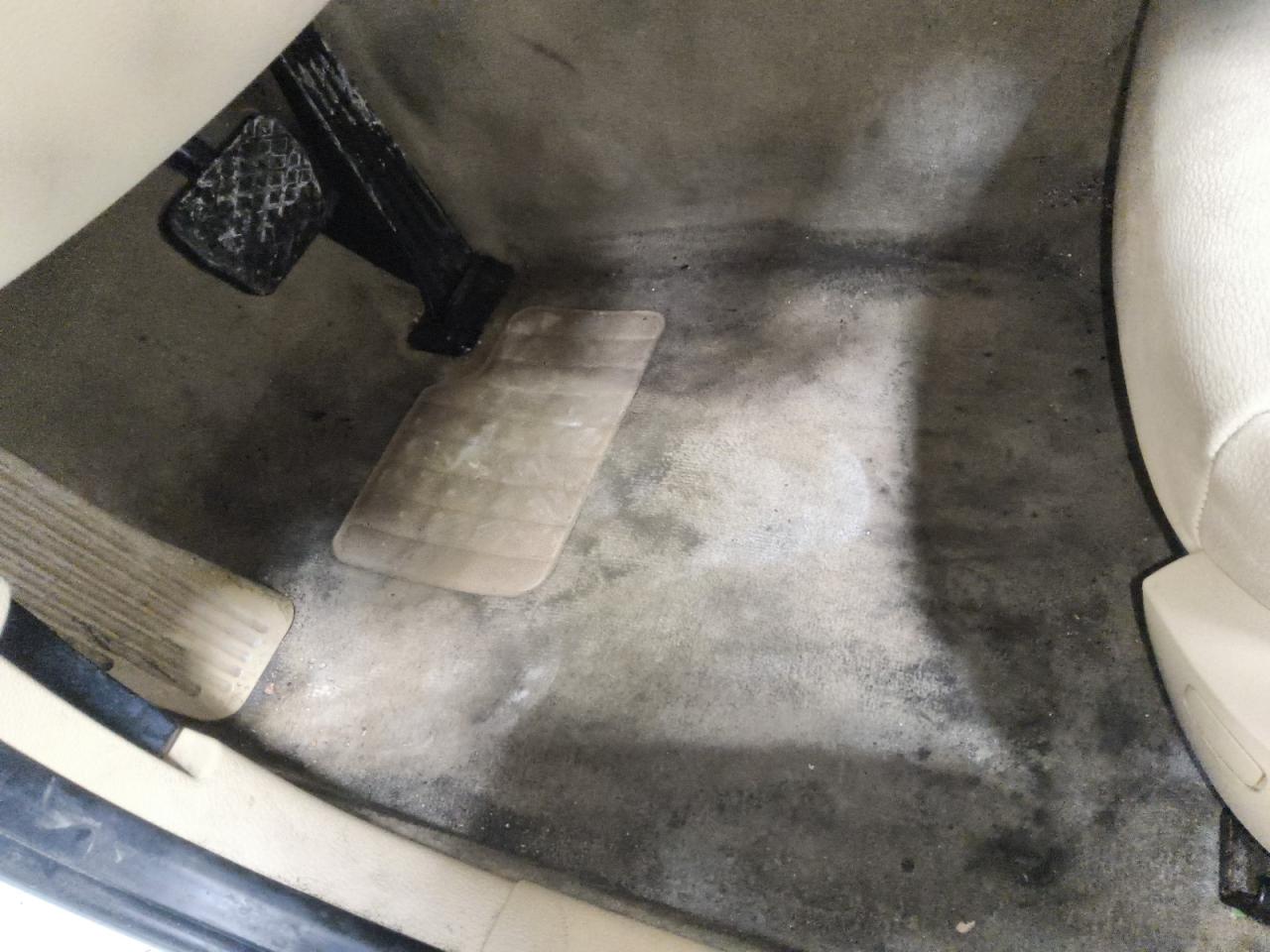2015 Bmw X1 Sdrive28i White vin: WBAVM1C57FV318150 Damage: Left Front Carpet, Stained, Permanent