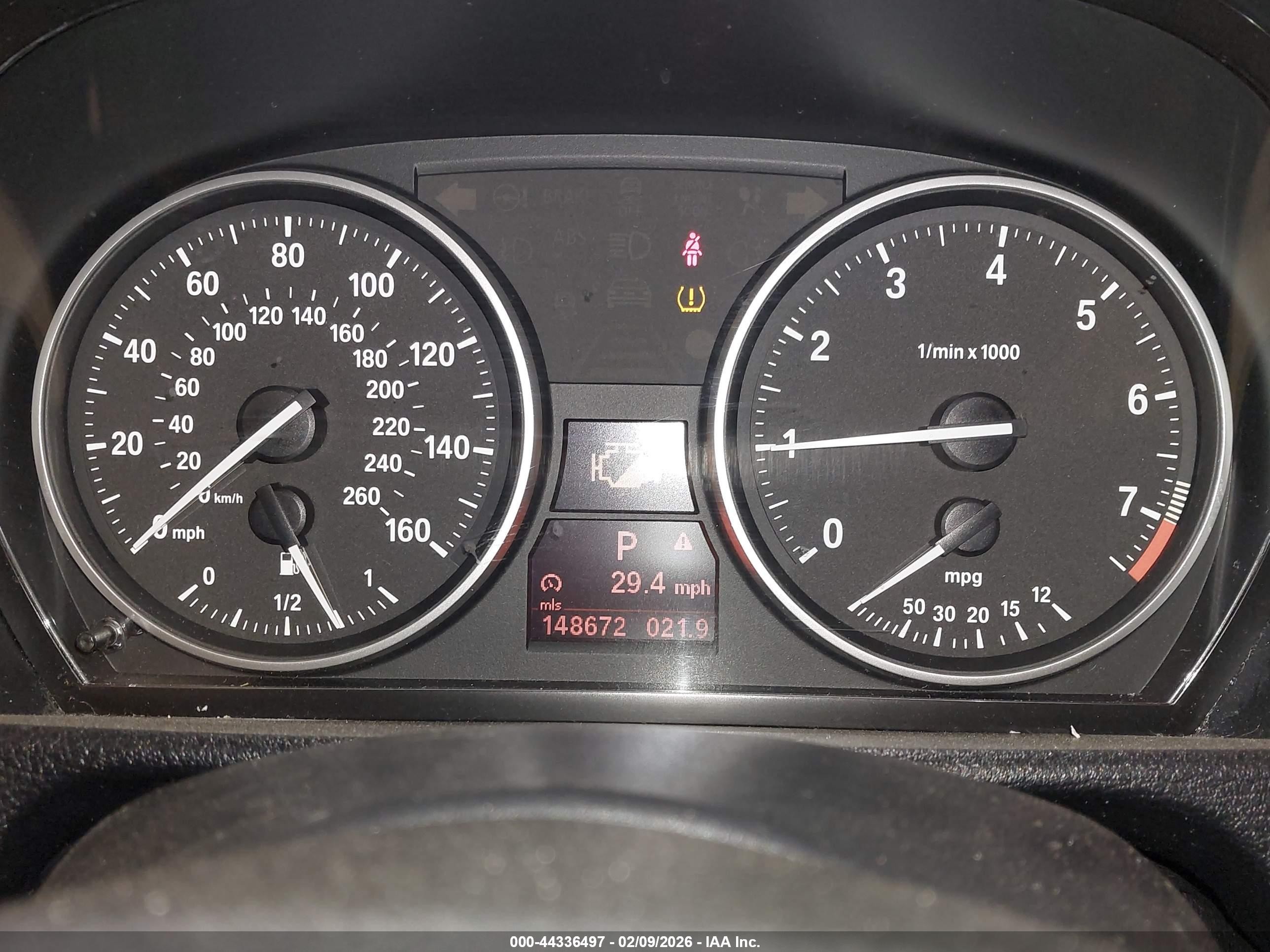 2013 Bmw X1 Sdrive28i Blue vin: WBAVM1C58DVW42298
