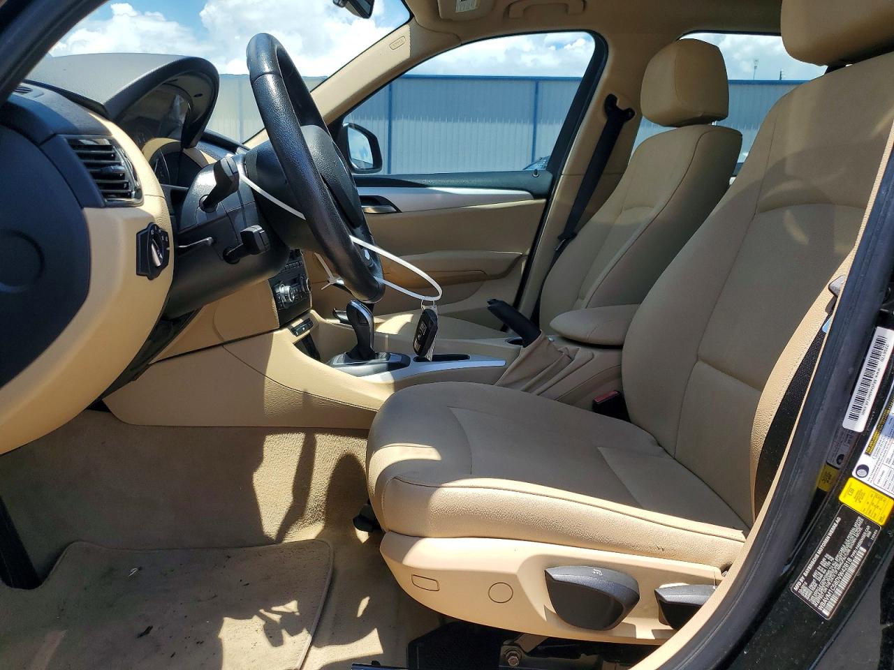 2013 Bmw X1 Sdrive28i Black vin: WBAVM1C58DVW42818