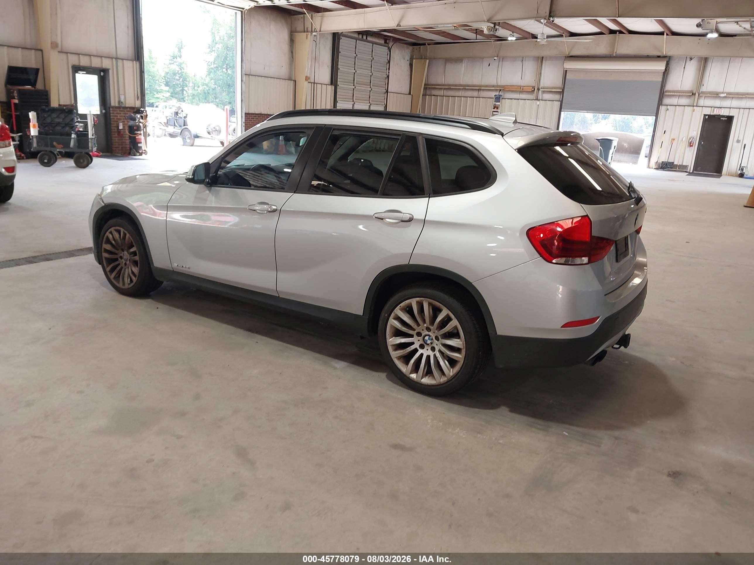 2014 Bmw X1 Sdrive28i Gray vin: WBAVM1C58EVW51391