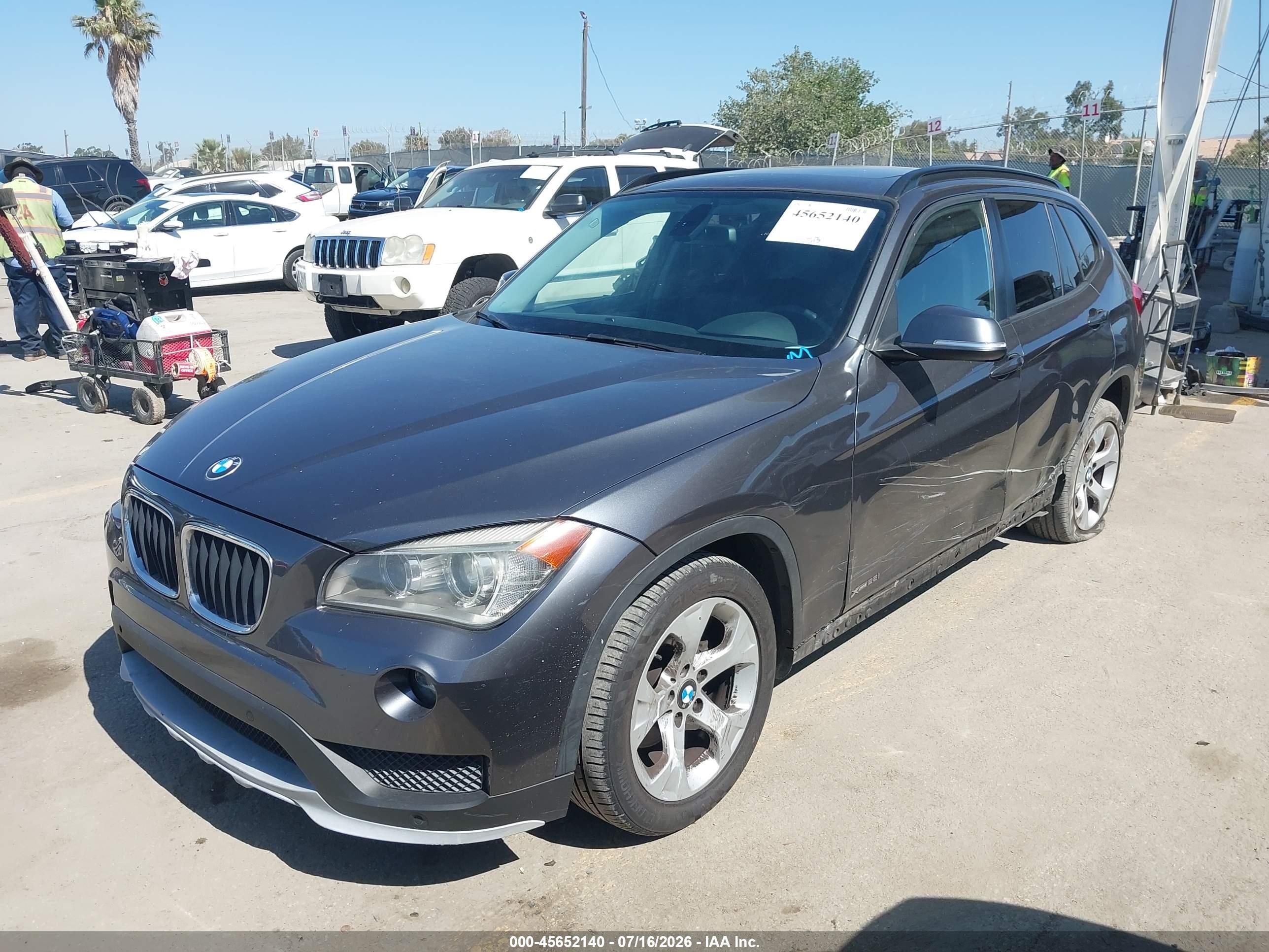 2015 Bmw X1 Sdrive28i Black vin: WBAVM1C58FV318402