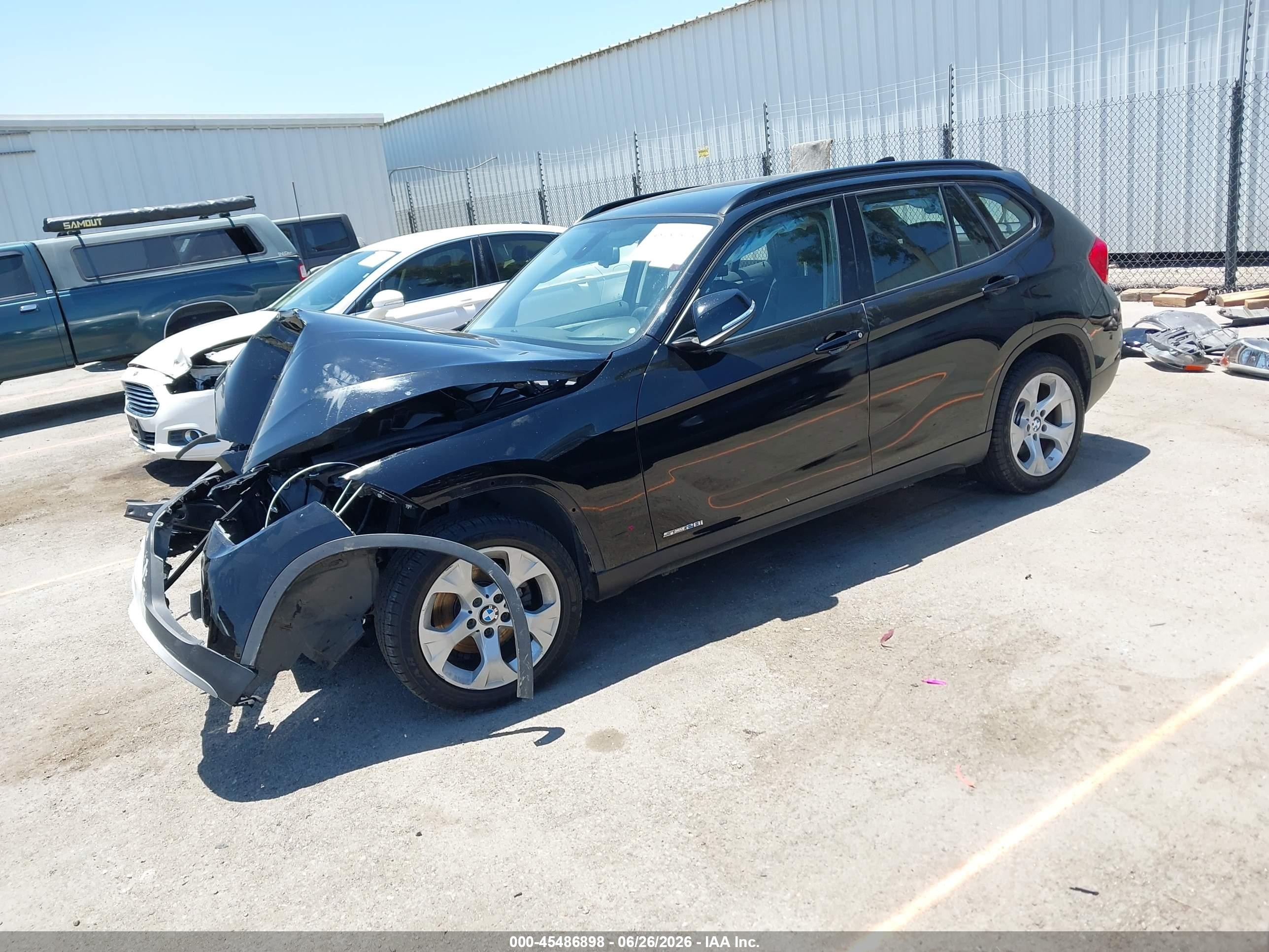 2015 Bmw X1 Sdrive28i Black vin: WBAVM1C58FV498013