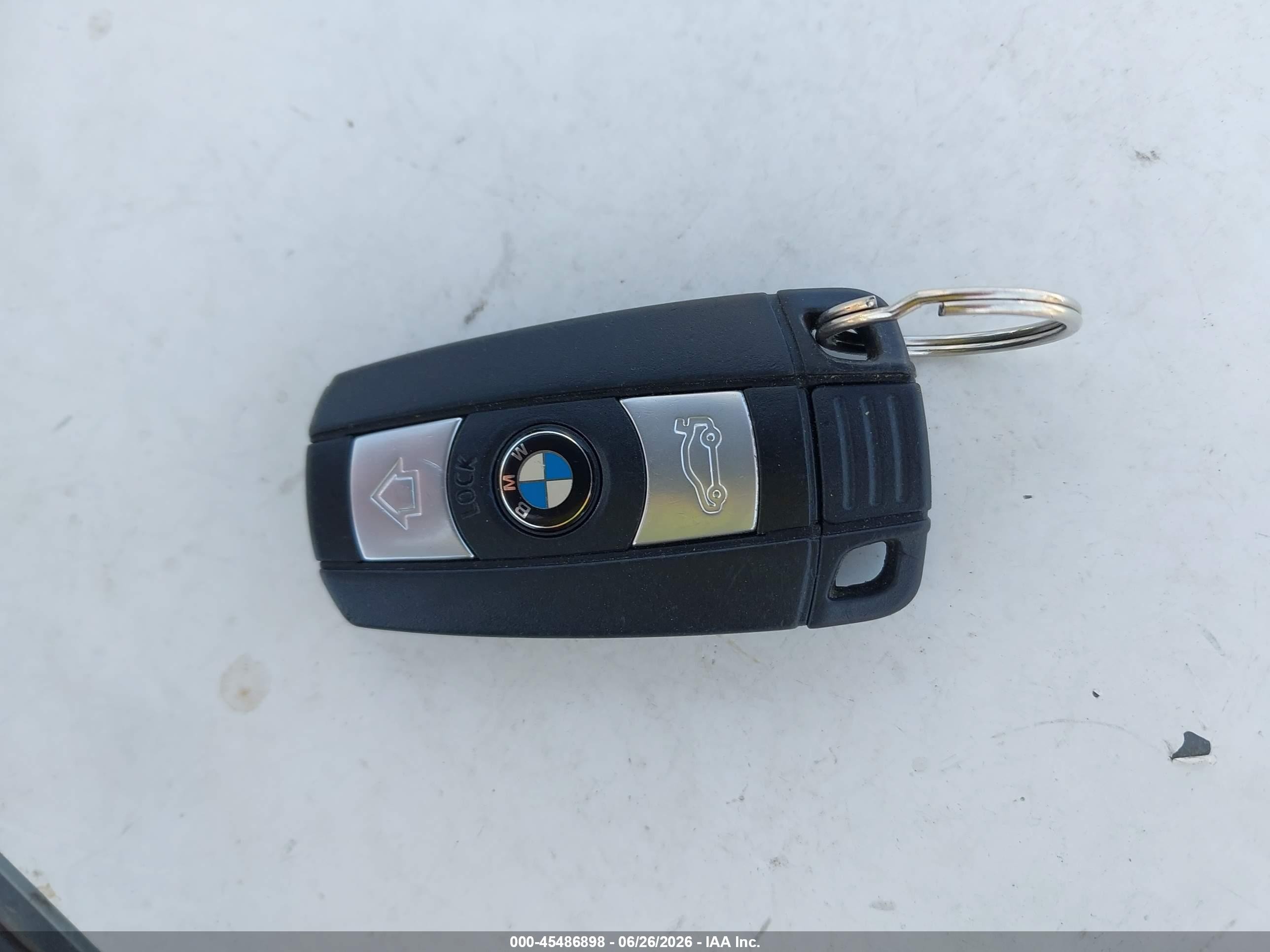 2015 Bmw X1 Sdrive28i Black vin: WBAVM1C58FV498013