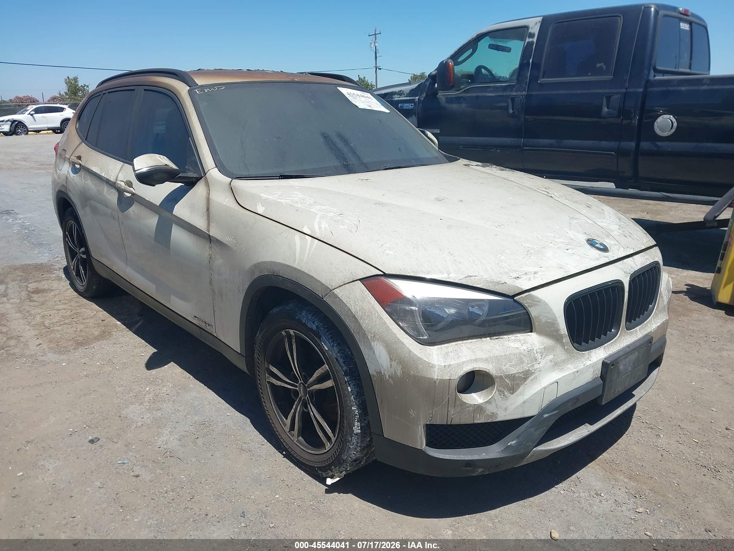 2013 Bmw X1 Sdrive28i White vin: WBAVM1C59DVW45694