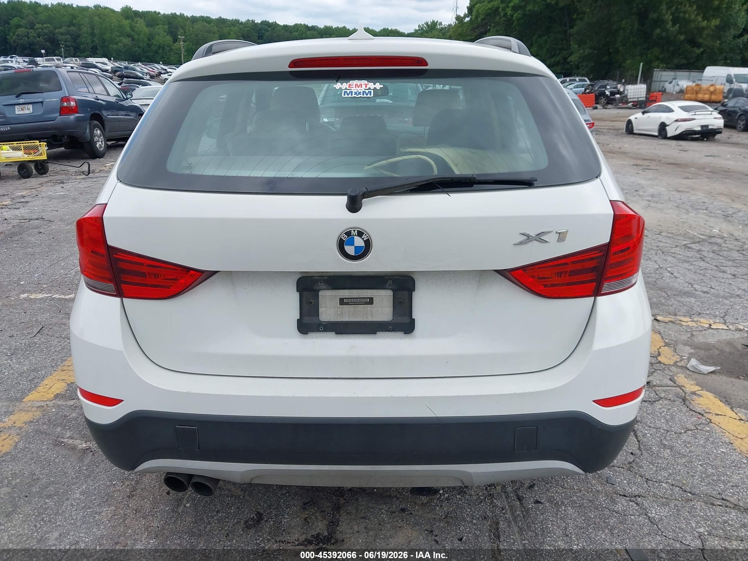 2014 Bmw X1 Sdrive28i White vin: WBAVM1C59EVW50279