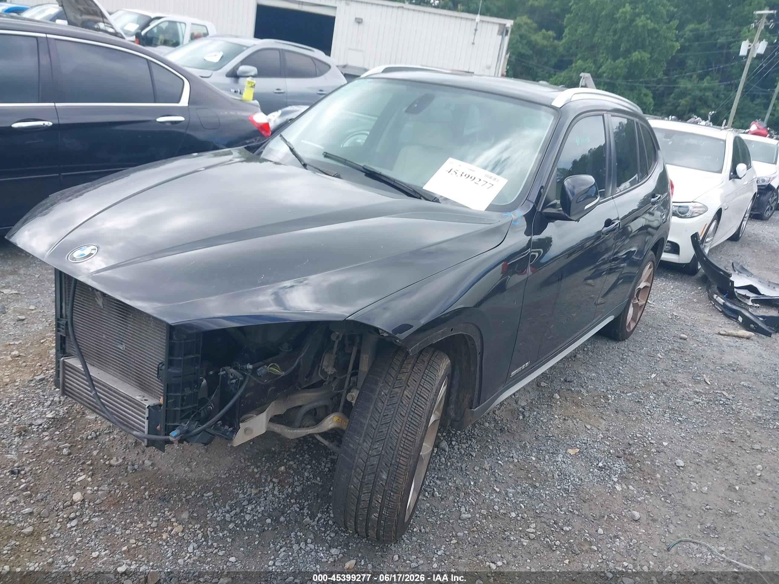 2015 Bmw X1 Sdrive28i Black vin: WBAVM1C59FV317209