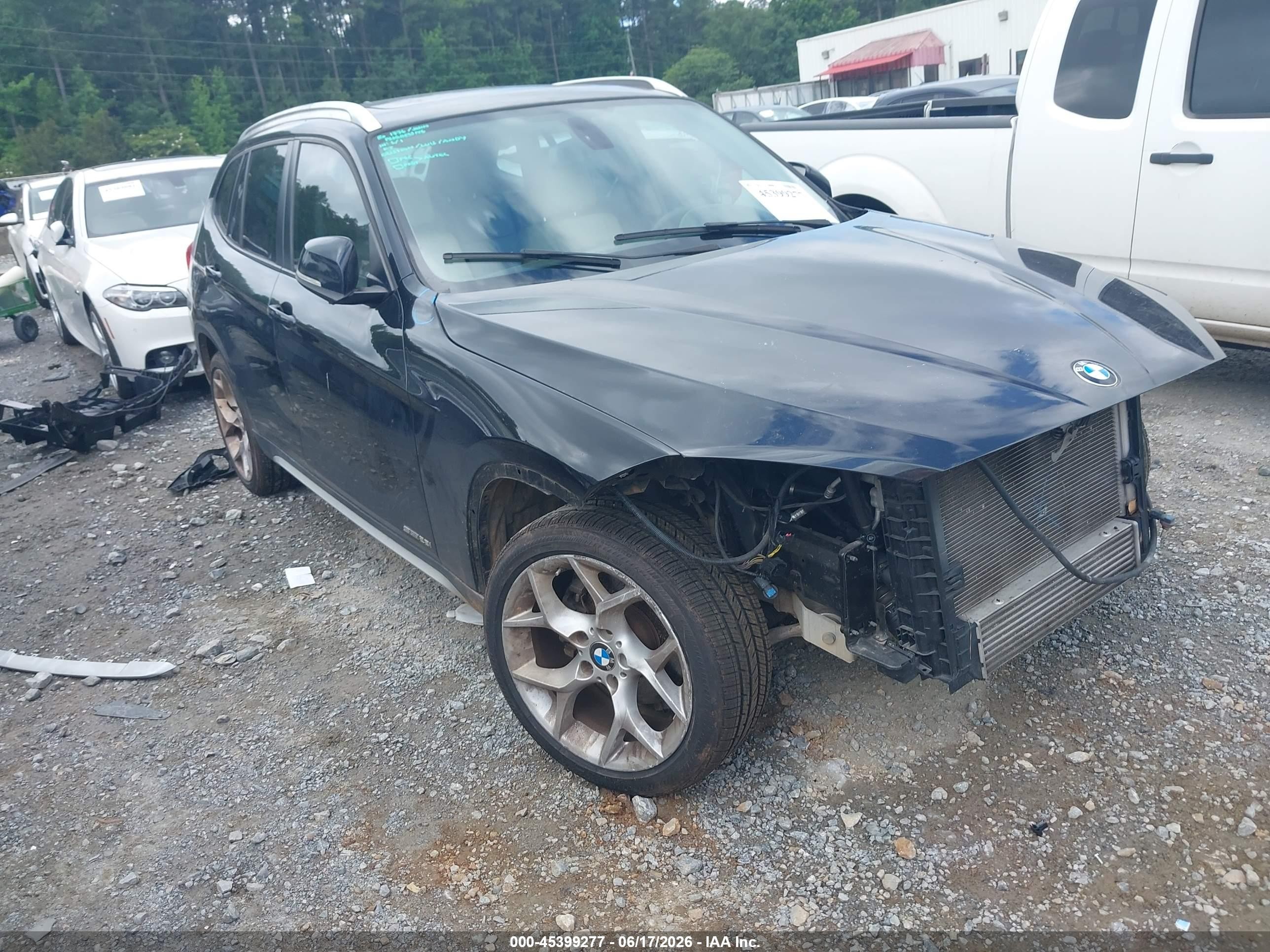 2015 Bmw X1 Sdrive28i Black vin: WBAVM1C59FV317209