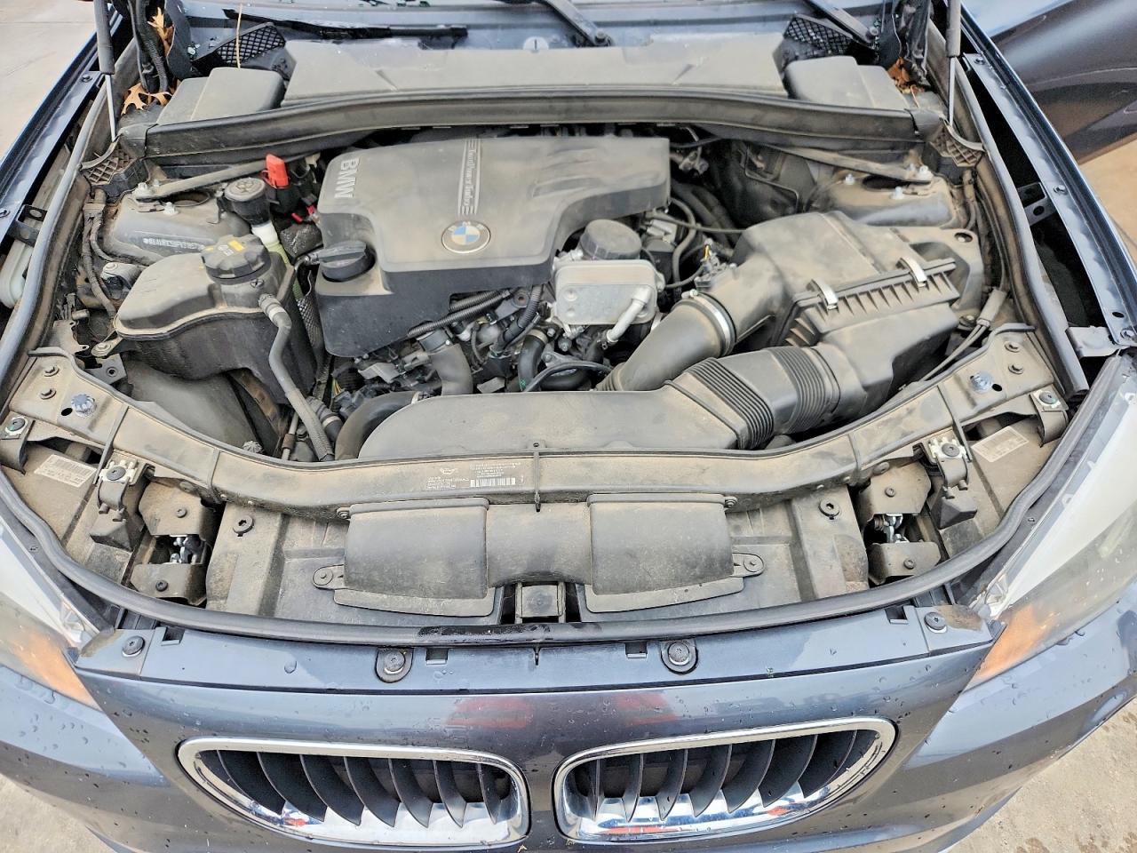 2015 Bmw X1 Sdrive28i Gray vin: WBAVM1C59FV318571