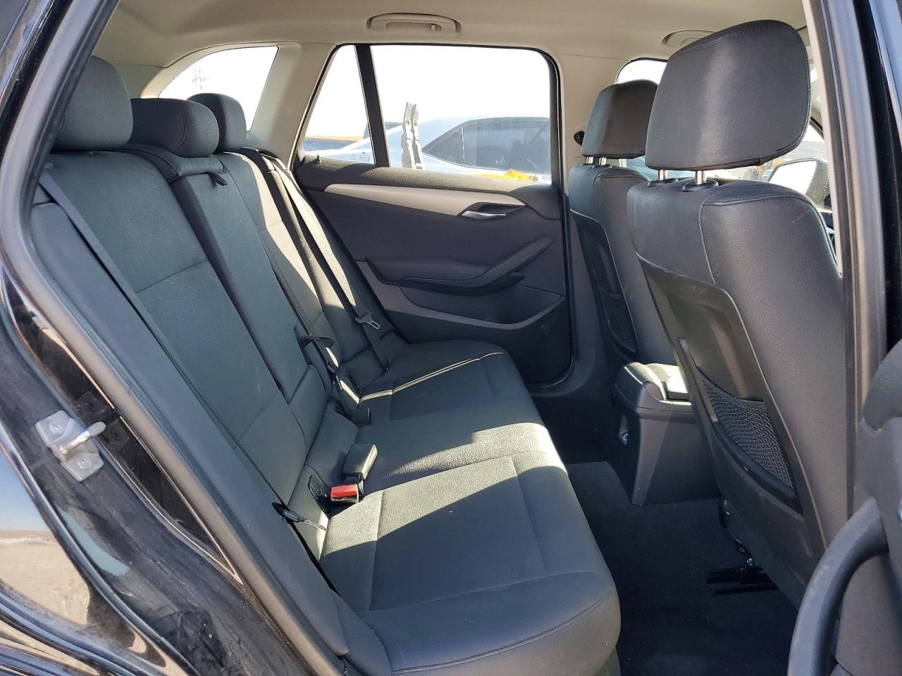 2015 Bmw X1 Sdrive28i Black vin: WBAVM1C59FVZ94163
