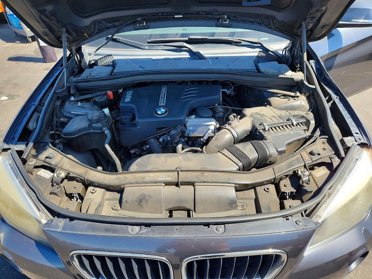 2014 Bmw X1 Sdrive28i Charcoal vin: WBAVM1C5XEVW50517