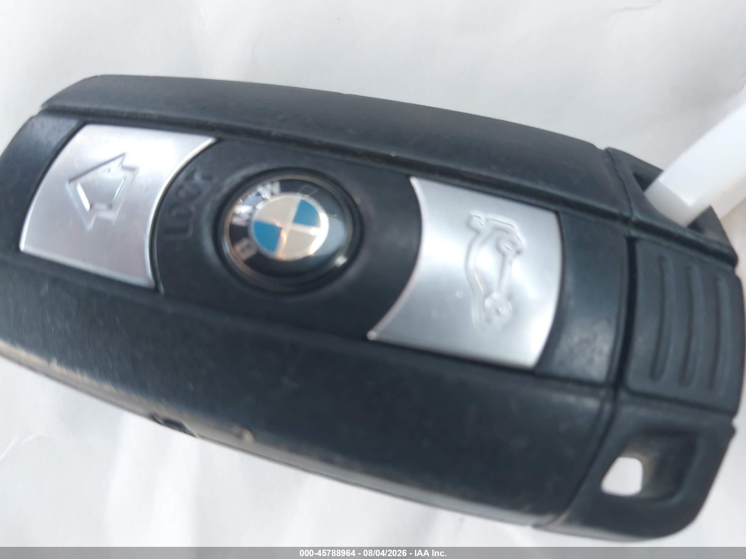 2015 Bmw X1 Sdrive28i Black vin: WBAVM1C5XFV498241