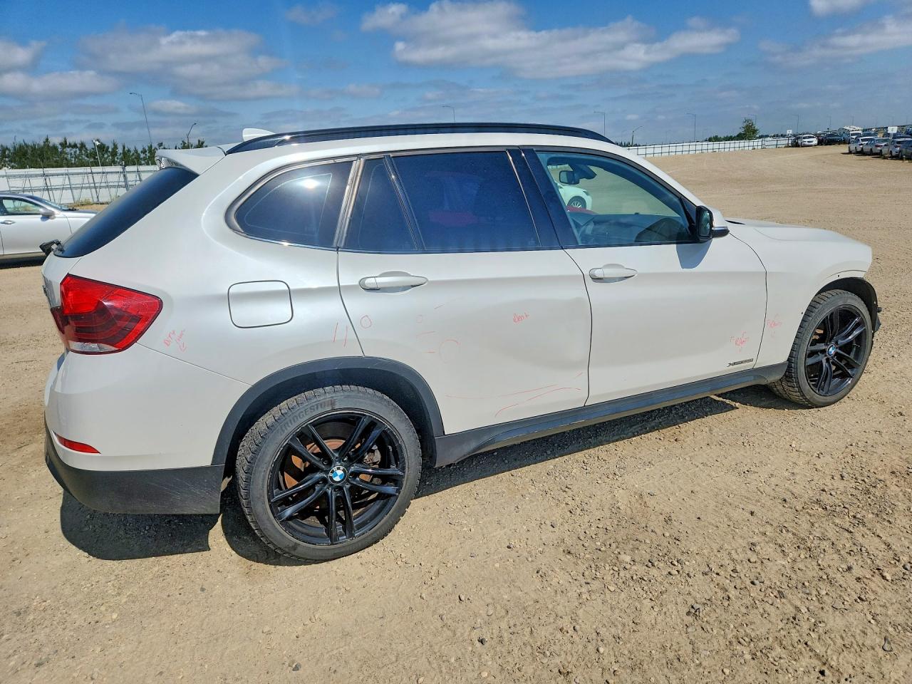 2014 Bmw X1 Xdrive35i Белый vin: WBAVM5C52EVV91230