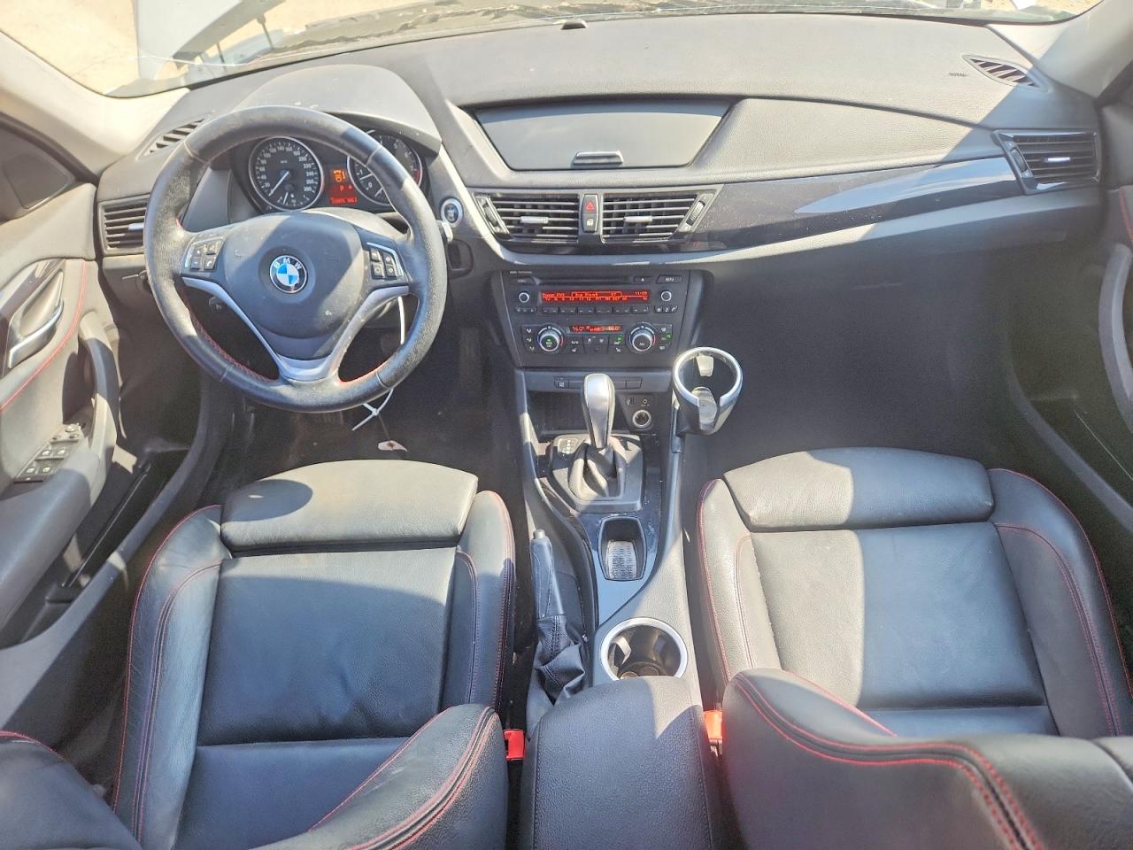 2014 Bmw X1 Xdrive35i Белый vin: WBAVM5C52EVV91230