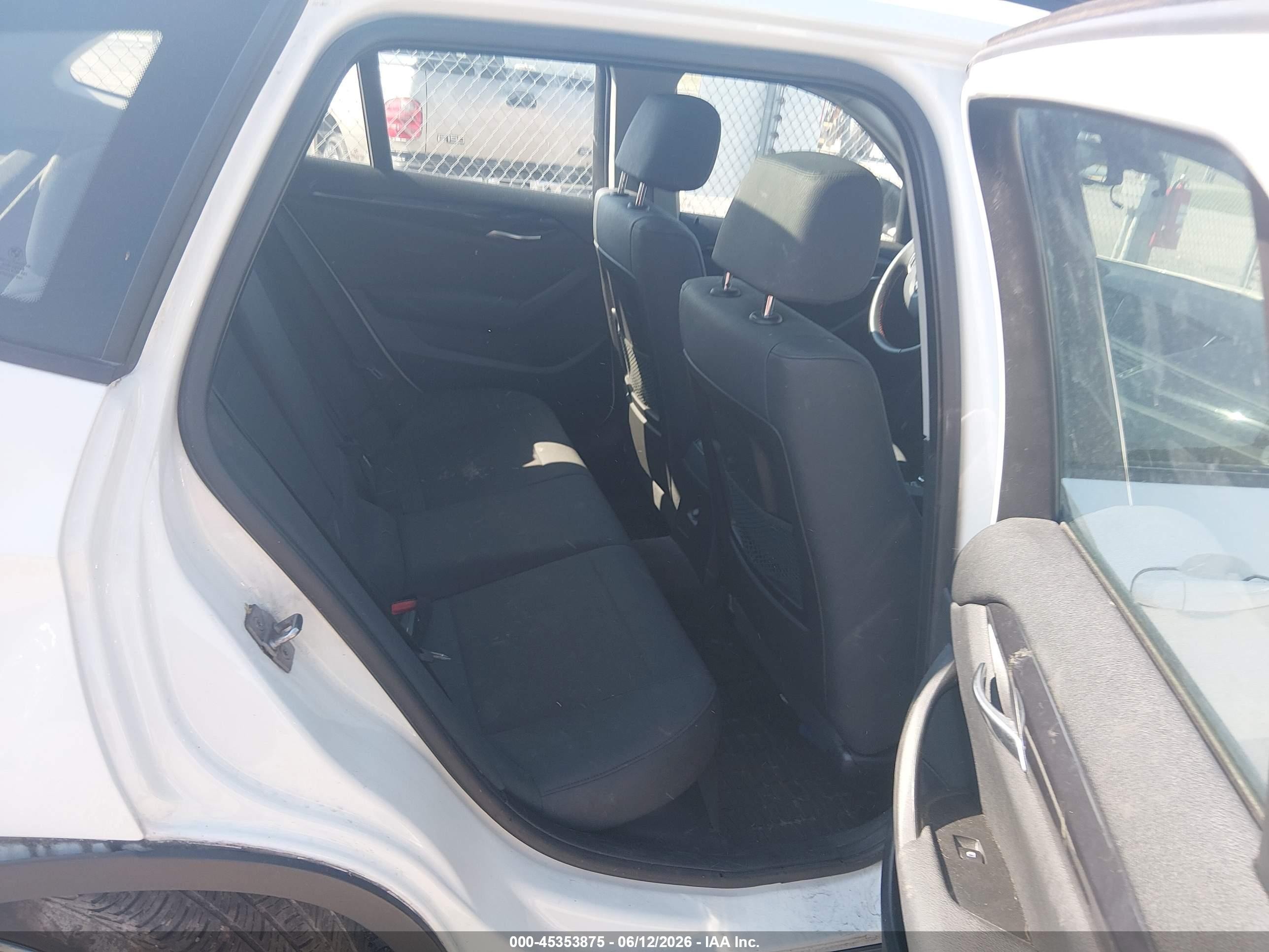 2014 Bmw X1 Xdrive35i White vin: WBAVM5C52EVV92734