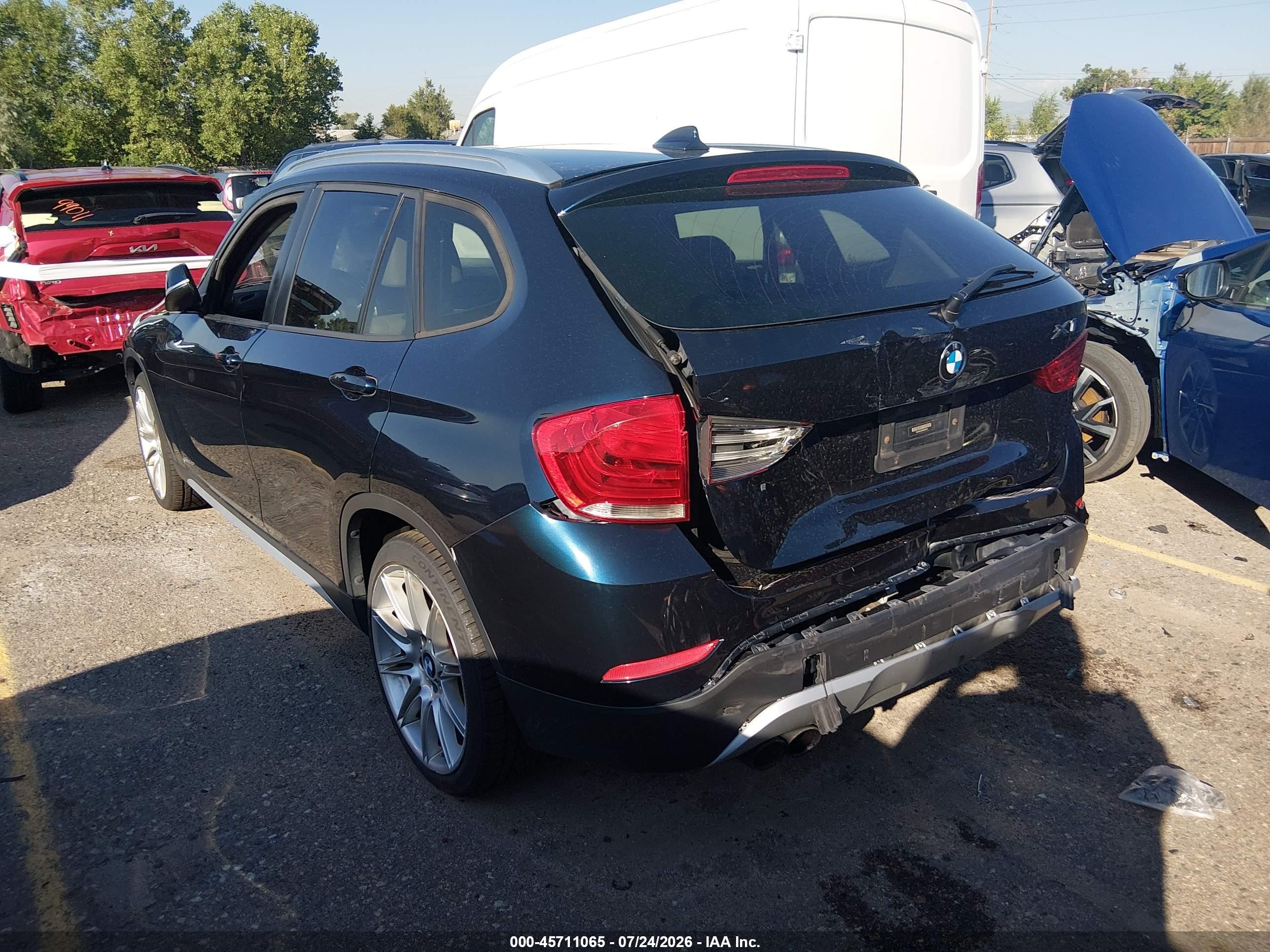 2013 Bmw X1 Xdrive35i Blue vin: WBAVM5C54DVV90336