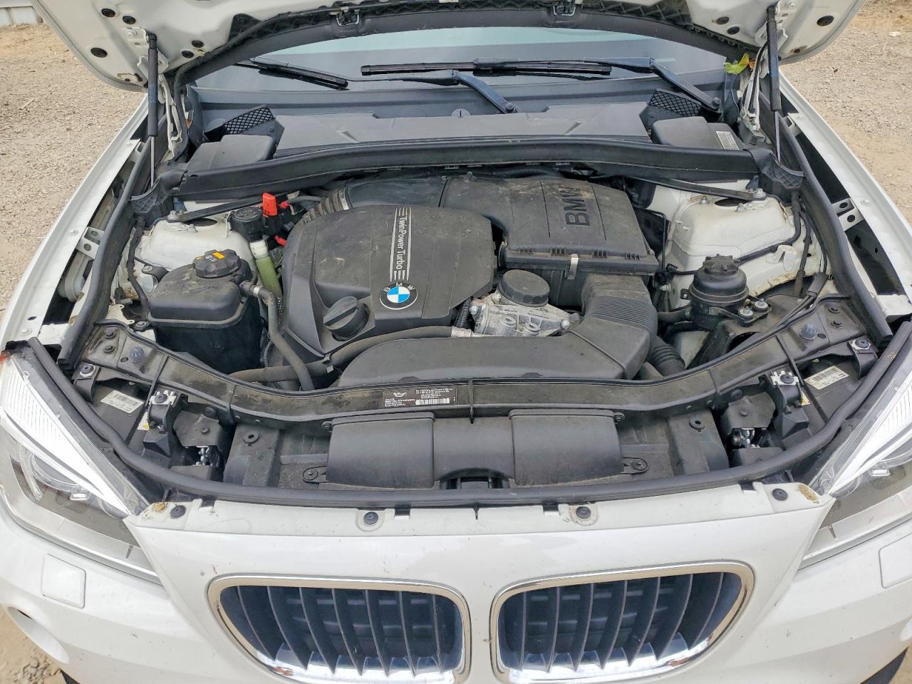 2015 Bmw X1 Xdrive35i White vin: WBAVM5C54FVV94700