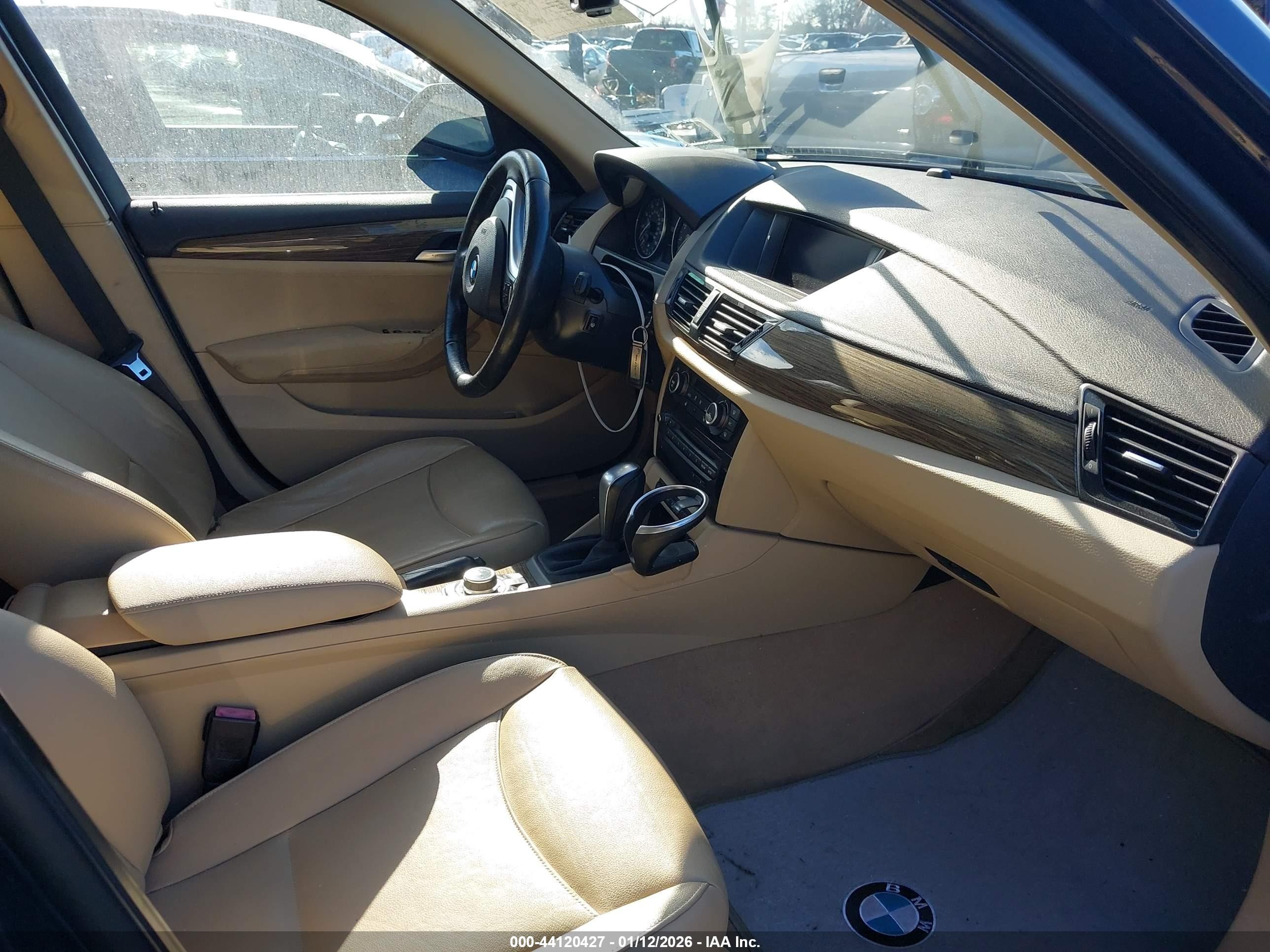 2014 Bmw X1 Xdrive35i Blue vin: WBAVM5C57EVV91224