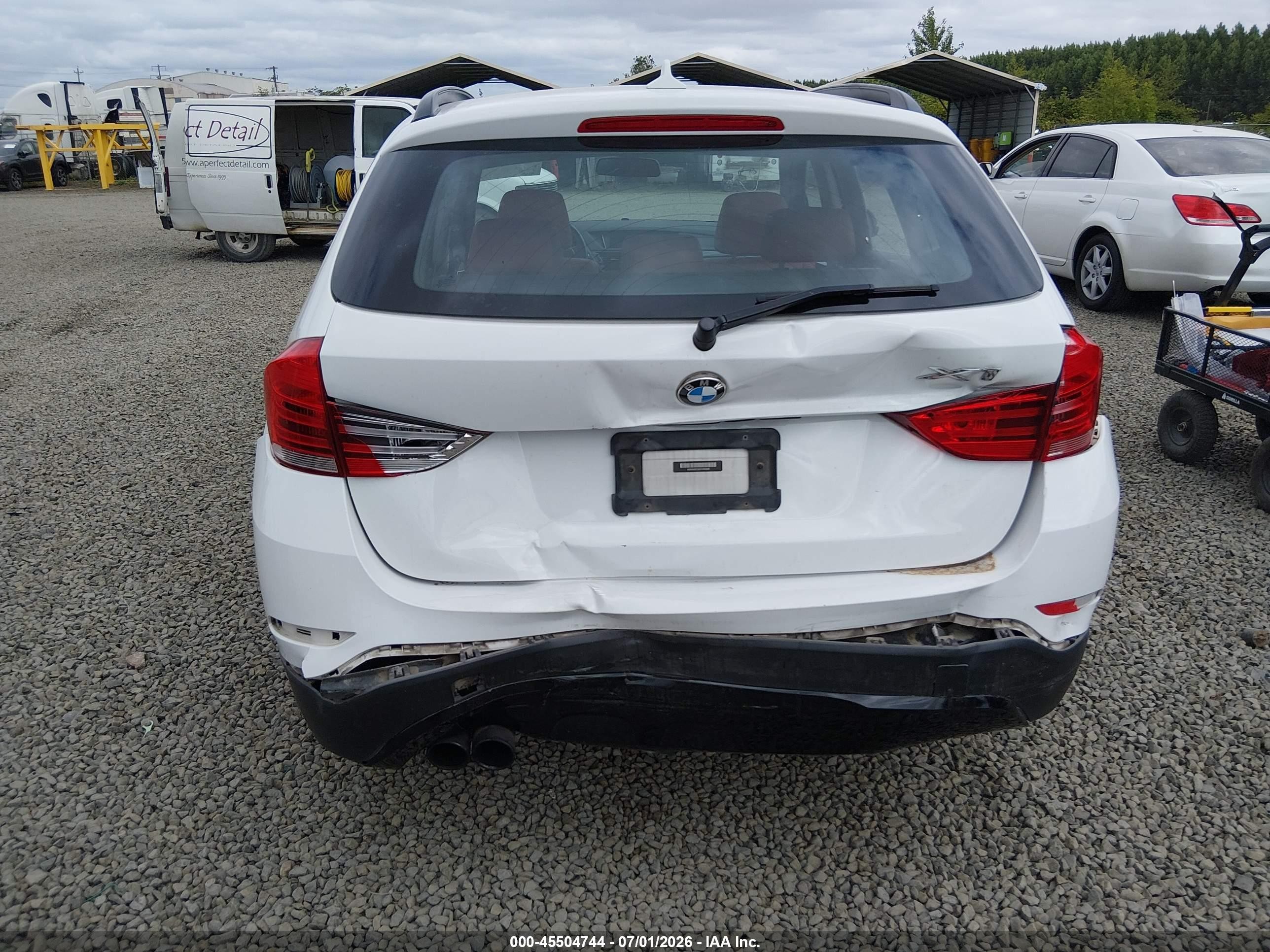 2013 Bmw X1 Xdrive35i Белый vin: WBAVM5C58DVV90808