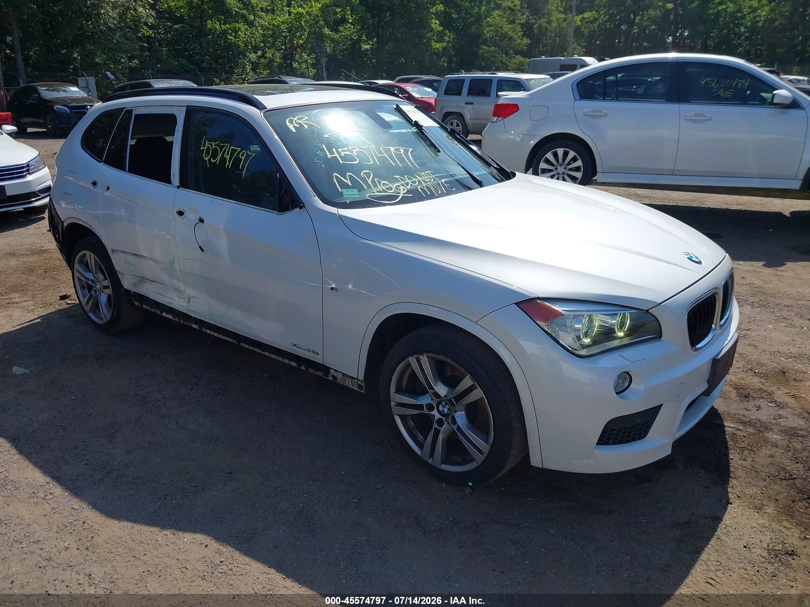 2015 Bmw X1 Xdrive35i White vin: WBAVM5C5XFVV94619