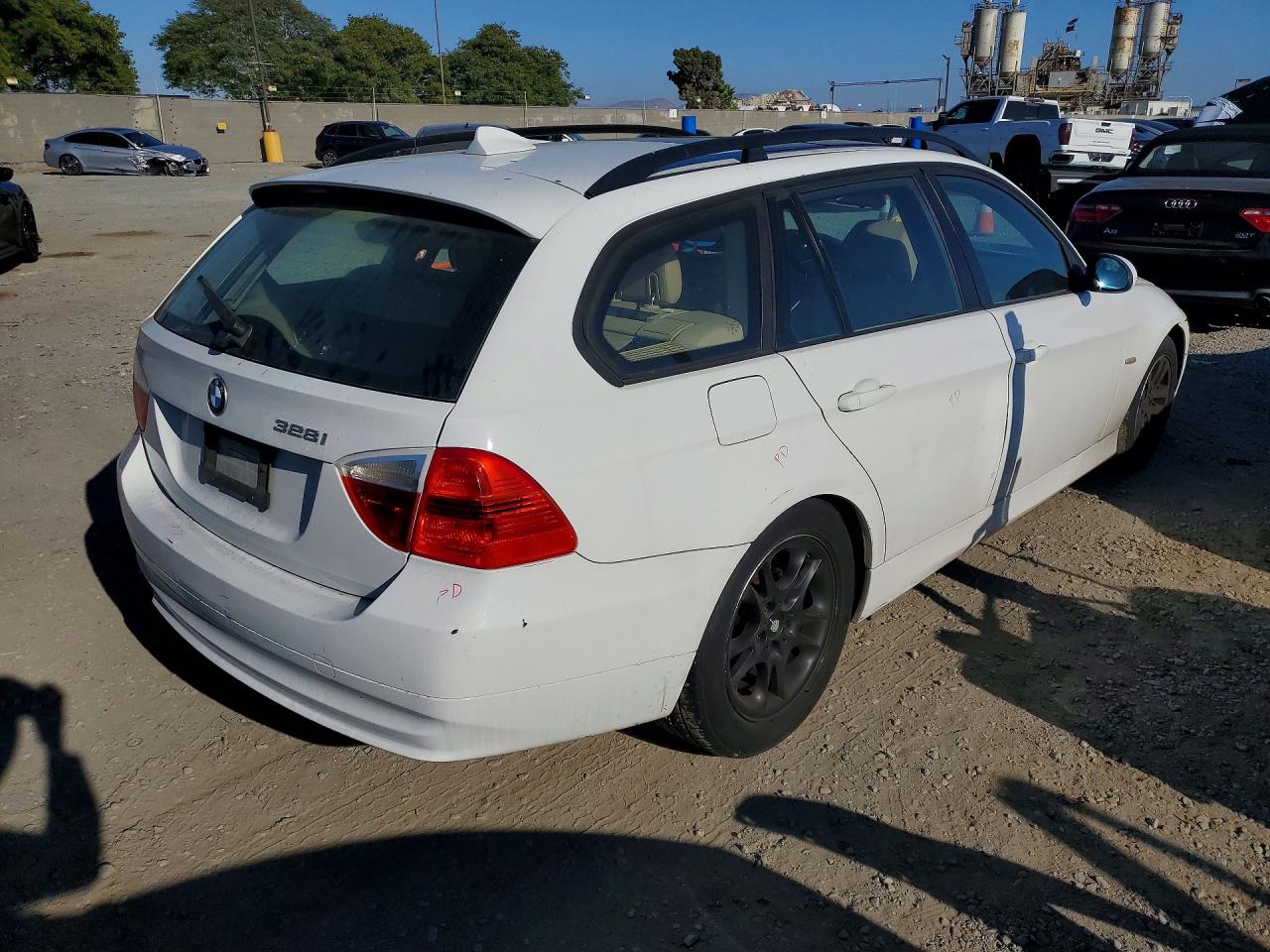 2007 Bmw 328 It White vin: WBAVS13557FX15132