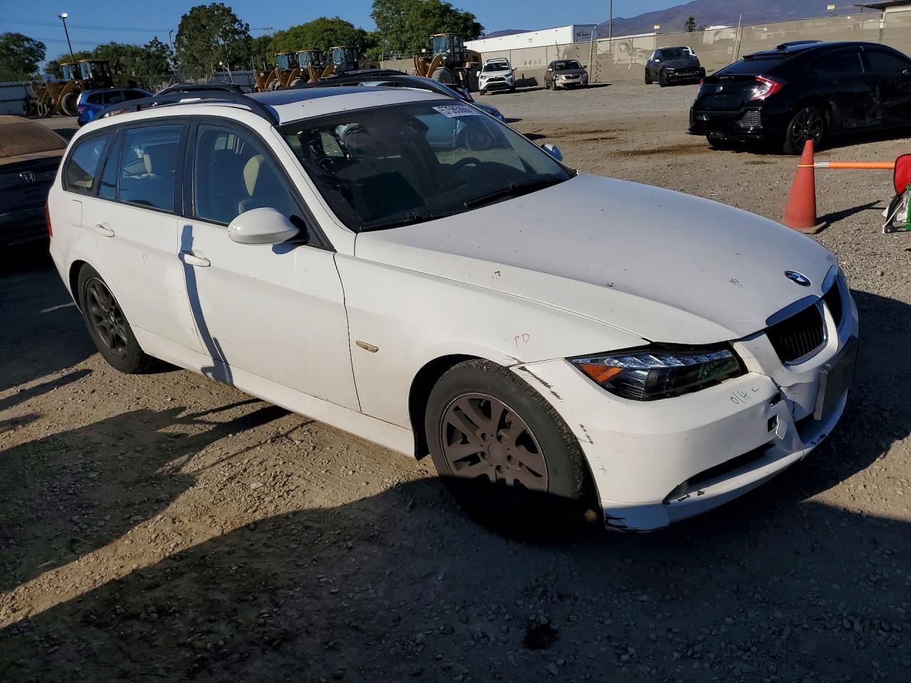 2007 Bmw 328 It White vin: WBAVS13557FX15132