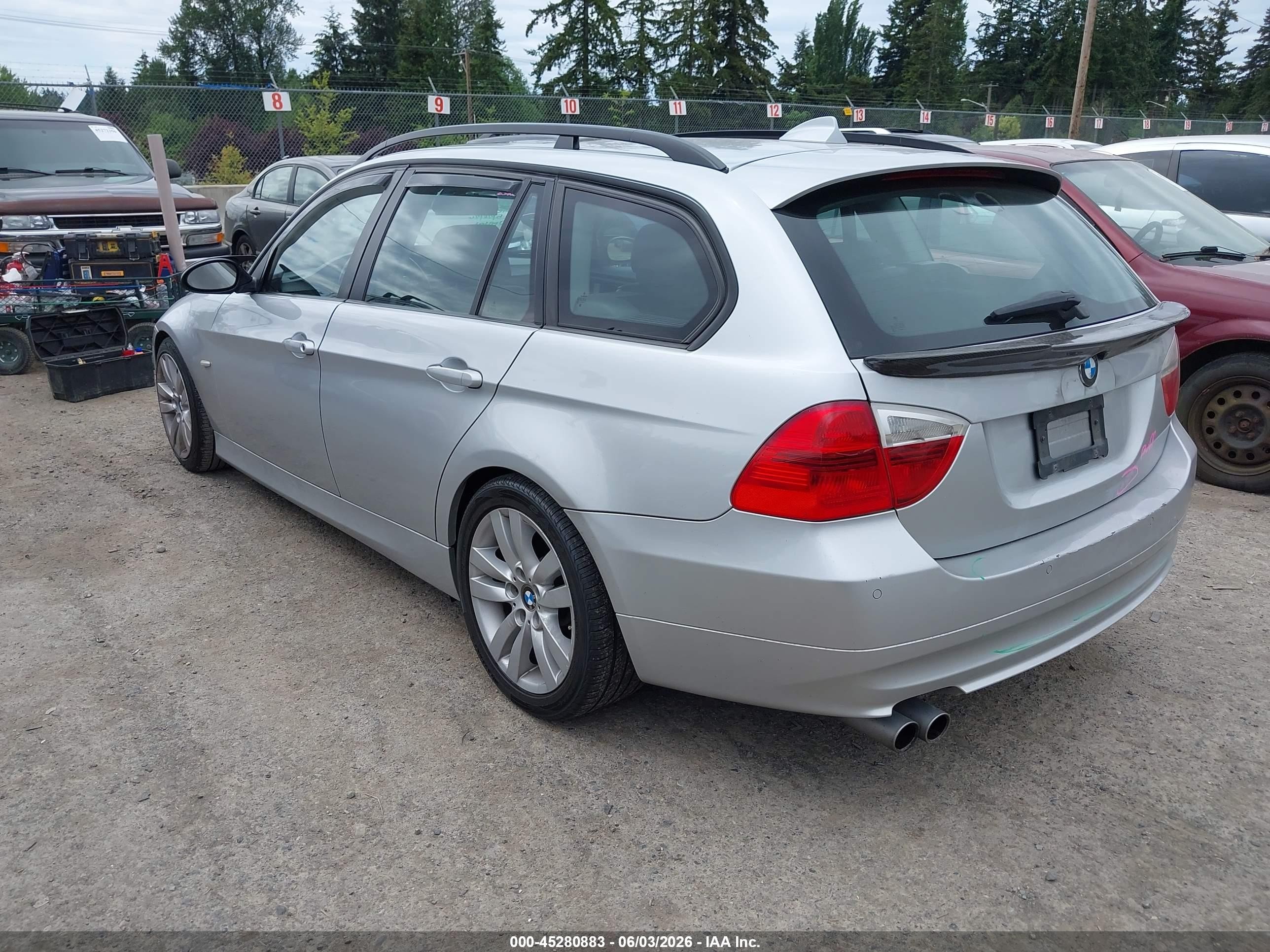 2008 Bmw 328i   Silver vin: WBAVS13598FX17032