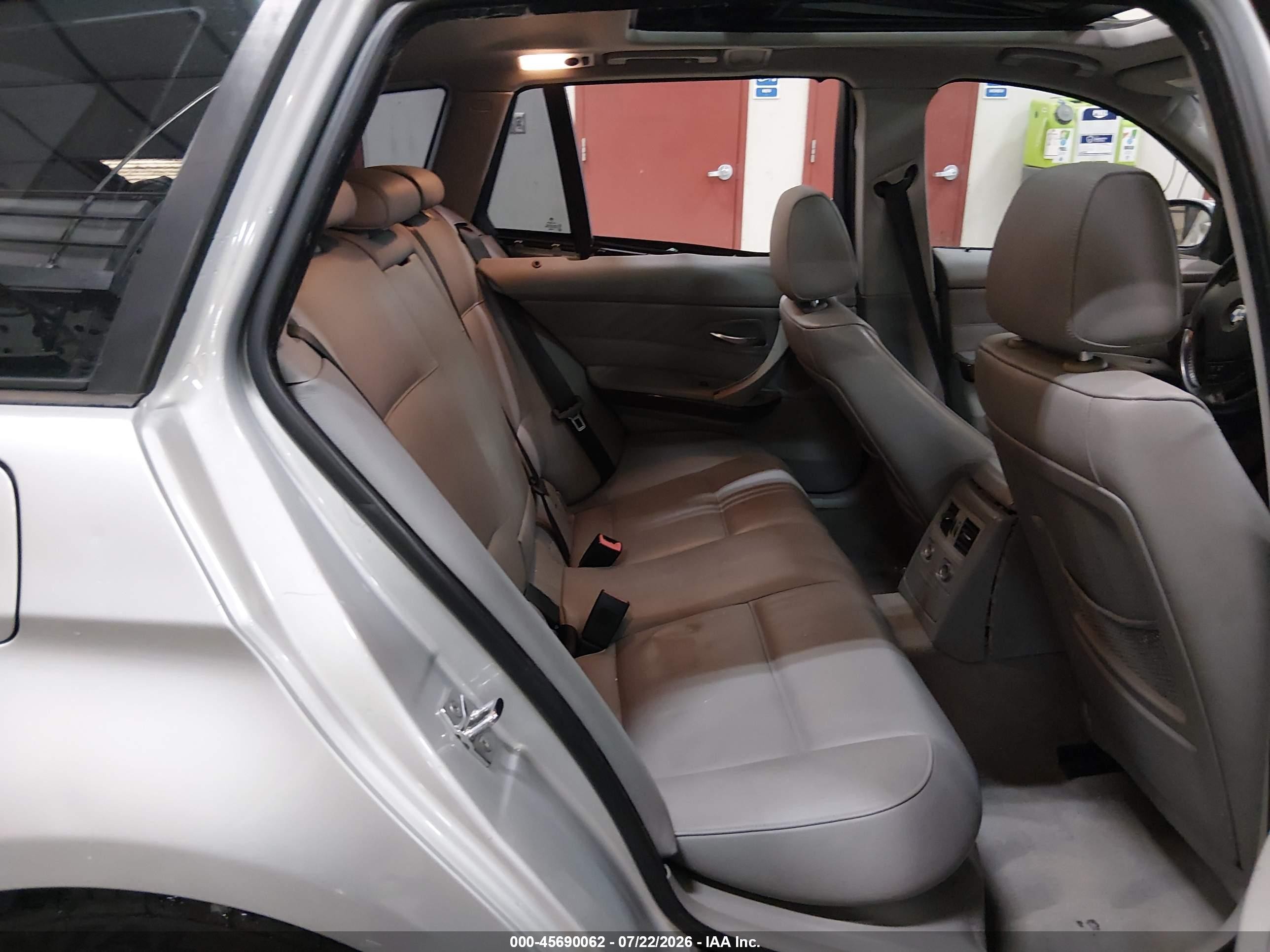 2007 Bmw 328xi Silver vin: WBAVT73517FZ36050