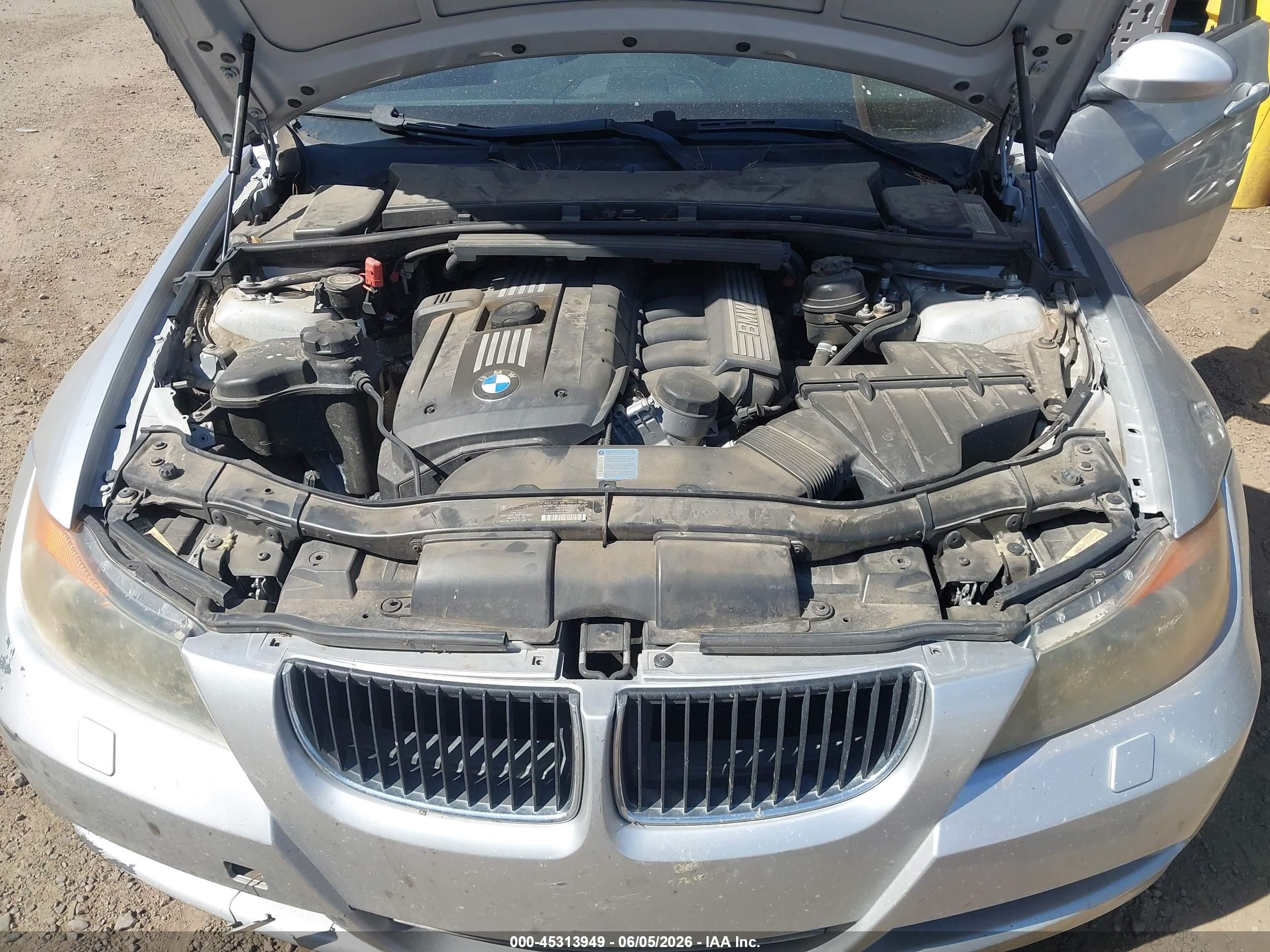 2008 Bmw 328xi   Silver vin: WBAVT735X8FZ38140