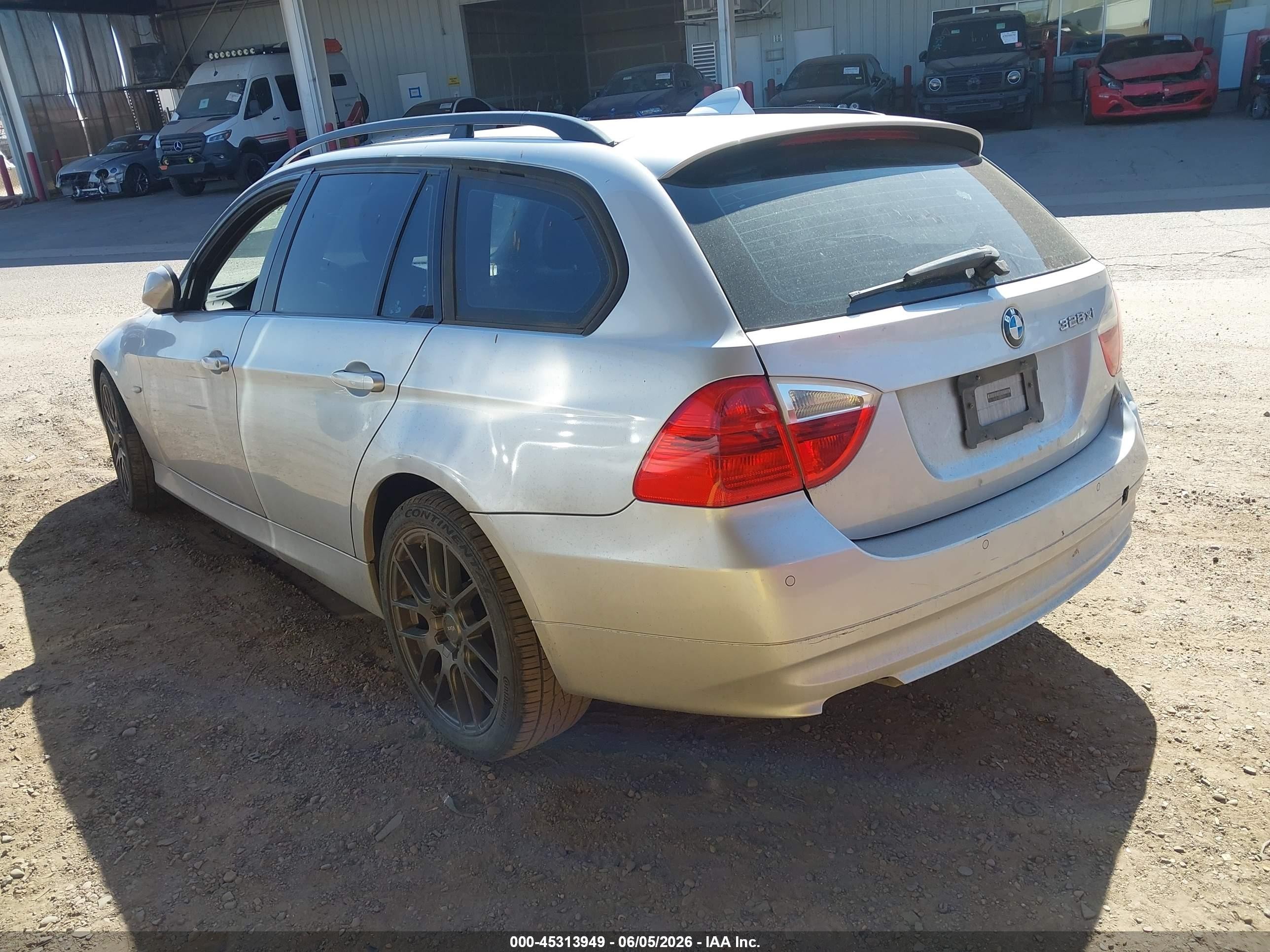 2008 Bmw 328xi   Silver vin: WBAVT735X8FZ38140