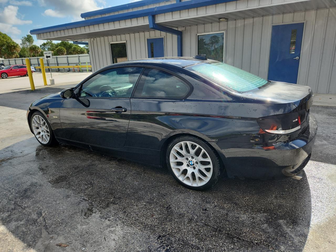2009 Bmw 328 I Black vin: WBAWB33519P138029 Damage: Left Rocker Panel, Multiple Scratches Heavy, 2