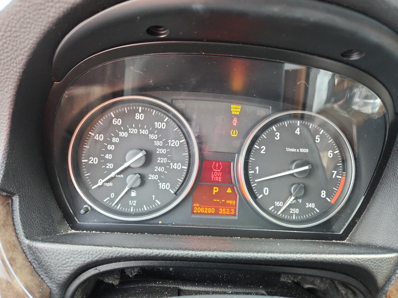 2009 Bmw 328 I Black vin: WBAWB33519P138029 Damage: Warning Light - Engine, On, Unacceptable