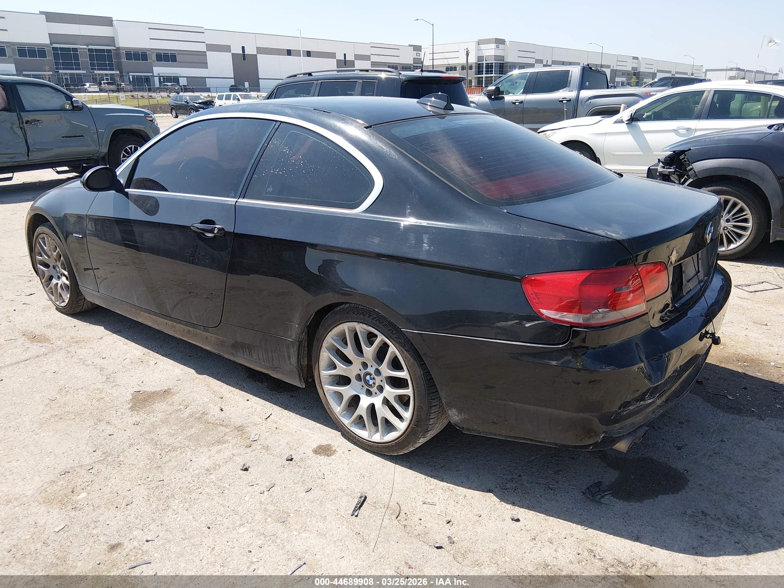 2008 Bmw 328i   Black vin: WBAWB33528P133100